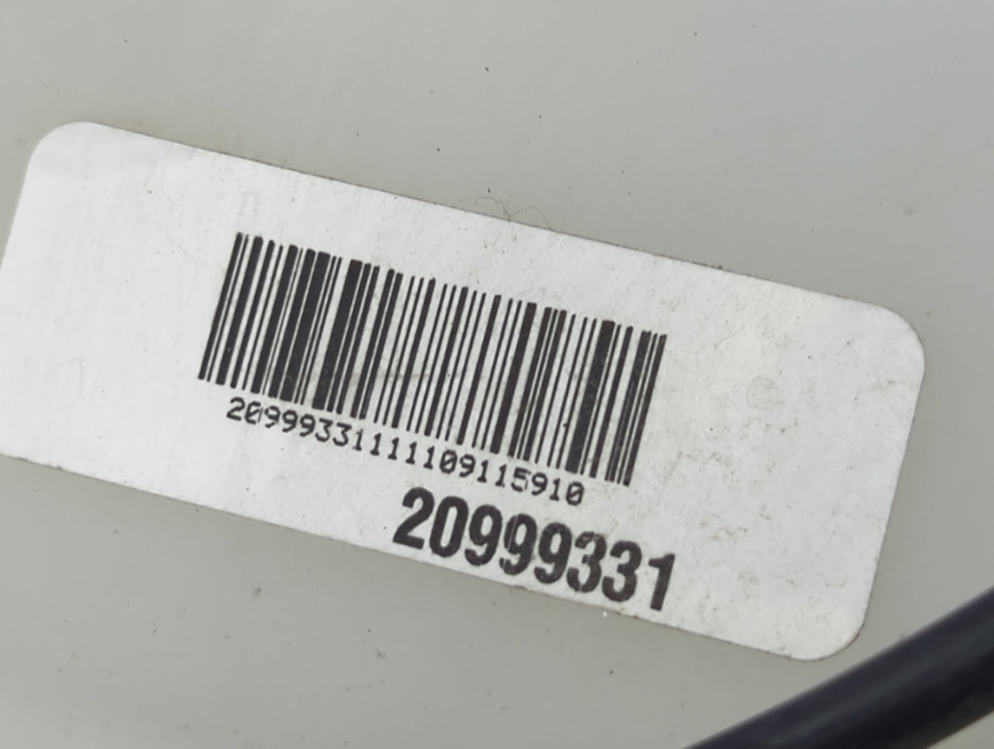 2007 Silverado 2500 Windshield Washer Fluid Reservoir Bottle Oem - Oemusedautoparts1.com