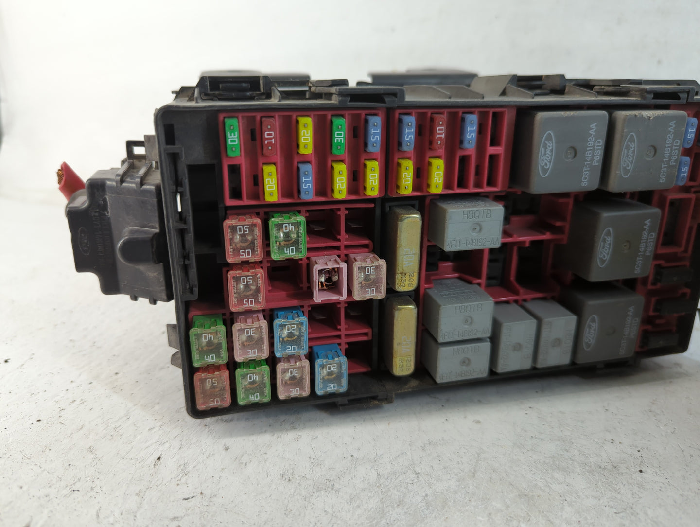 2004-2011 Lincoln Town Car Fusebox Fuse Box Panel Relay Module P/N:234 4176 Fits Fits 2004 2005 2006 2007 2008 2009 2010 2011 OEM Used Auto Parts - Oemusedautoparts1.com