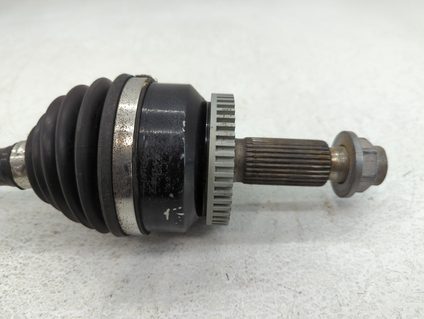 2016-2018 Hyundai Tucson Axle Shaft Front Driver Cv C/v - Oemusedautoparts1.com