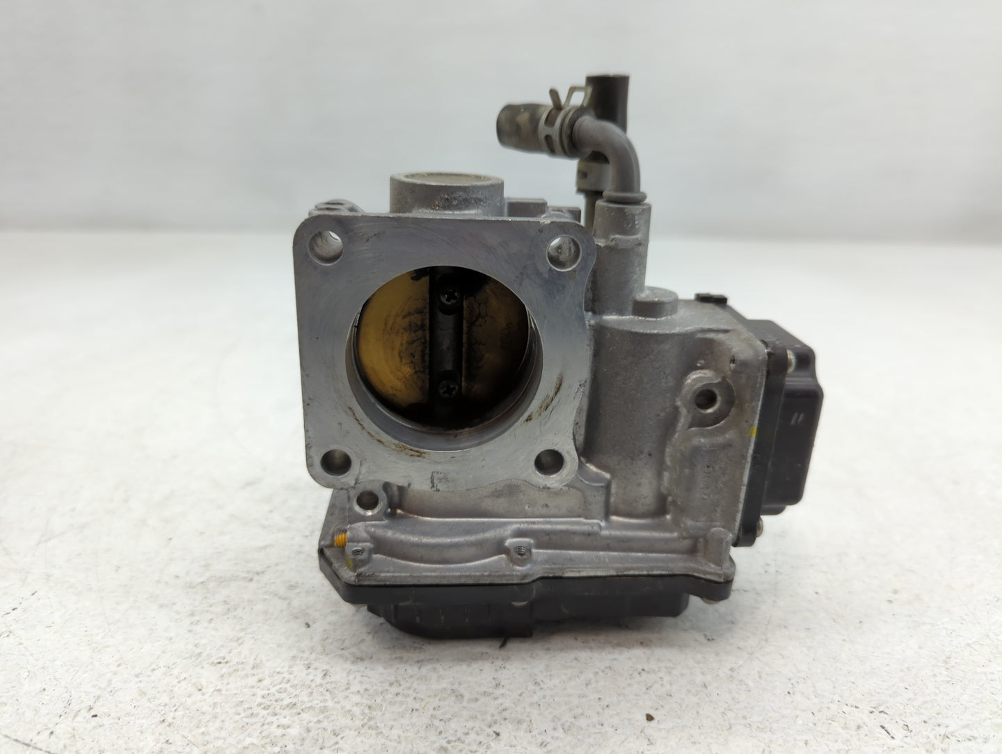 2016-2022 Honda Civic Throttle Body P/N:M22856016506 GMG9A Fits Fits 2016 2017 2018 2019 2020 2021 2022 OEM Used Auto Parts - Oemusedautoparts1.com