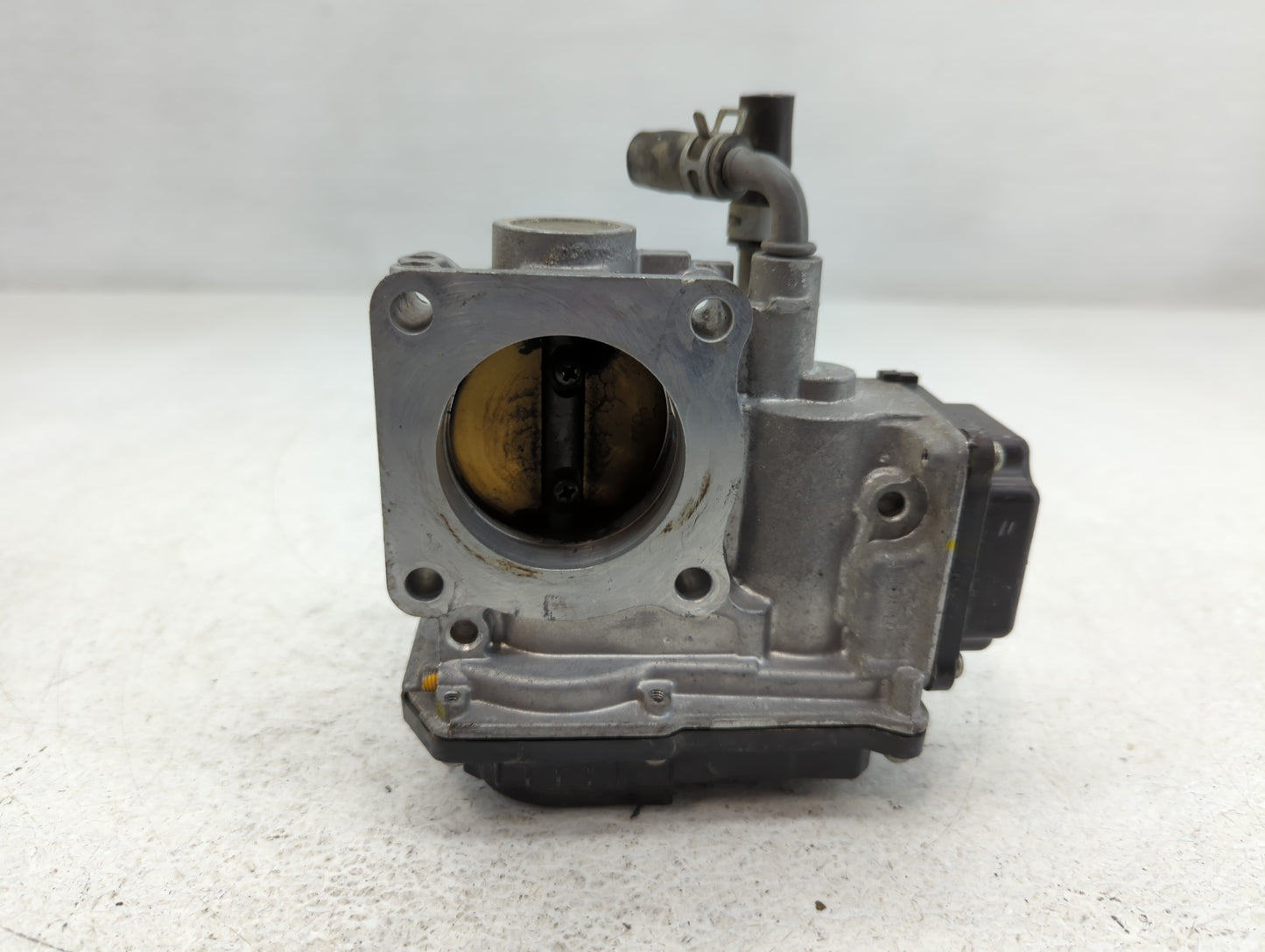 2016-2022 Honda Civic Throttle Body P/N:M22856016506 GMG9A Fits Fits 2016 2017 2018 2019 2020 2021 2022 OEM Used Auto Parts - Oemusedautoparts1.com
