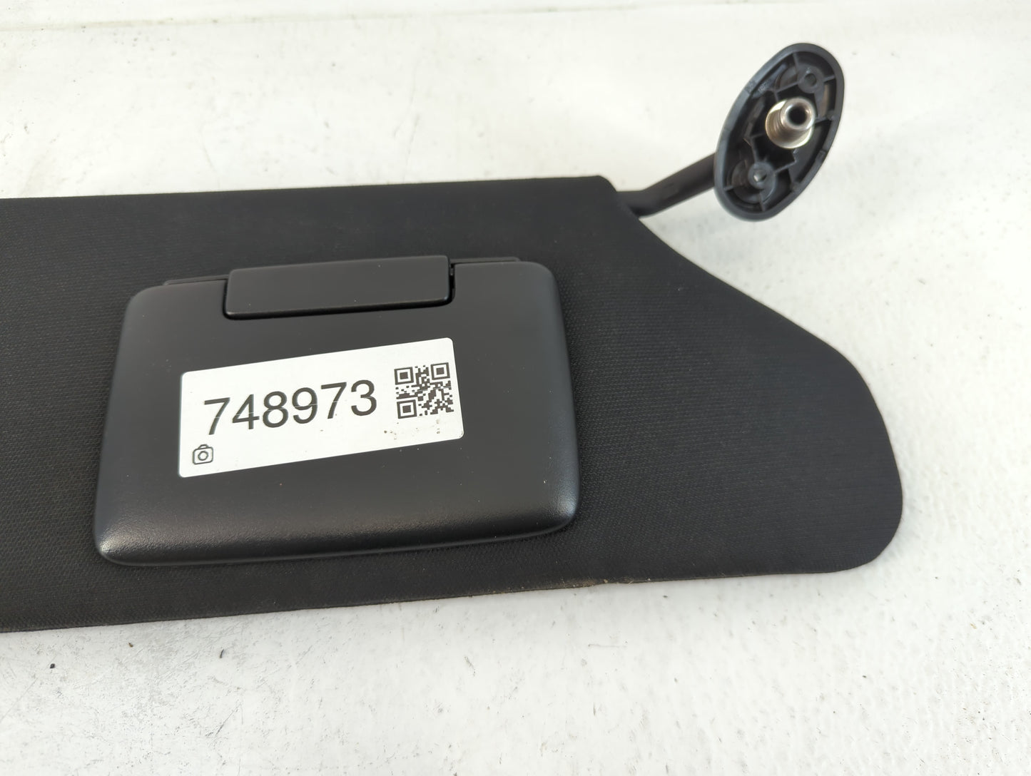 2011-2014 Chrysler 200 Sun Visor Shade Replacement Passenger Right Mirror Fits Fits 2011 2012 2013 2014 OEM Used Auto Parts - Oemusedautoparts1.com