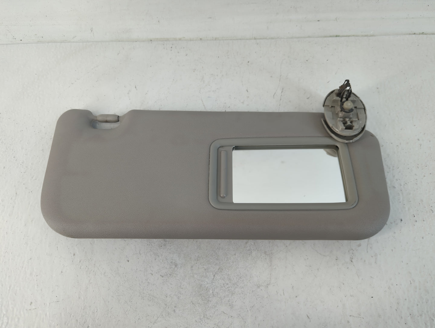 2009-2013 Toyota Corolla Sun Visor Shade Replacement Passenger Right Mirror Fits Fits 2009 2010 2011 2012 2013 OEM Used Auto Parts - Oemusedautoparts1.com