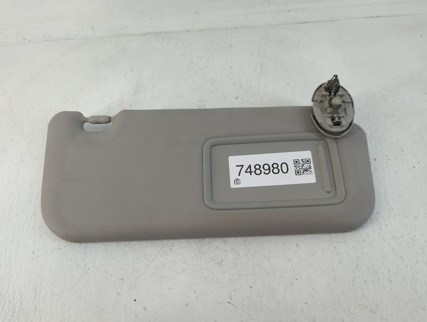 2009-2013 Toyota Corolla Sun Visor Shade Replacement Passenger Right Mirror Fits Fits 2009 2010 2011 2012 2013 OEM Used Auto Parts - Oemusedautoparts1.com