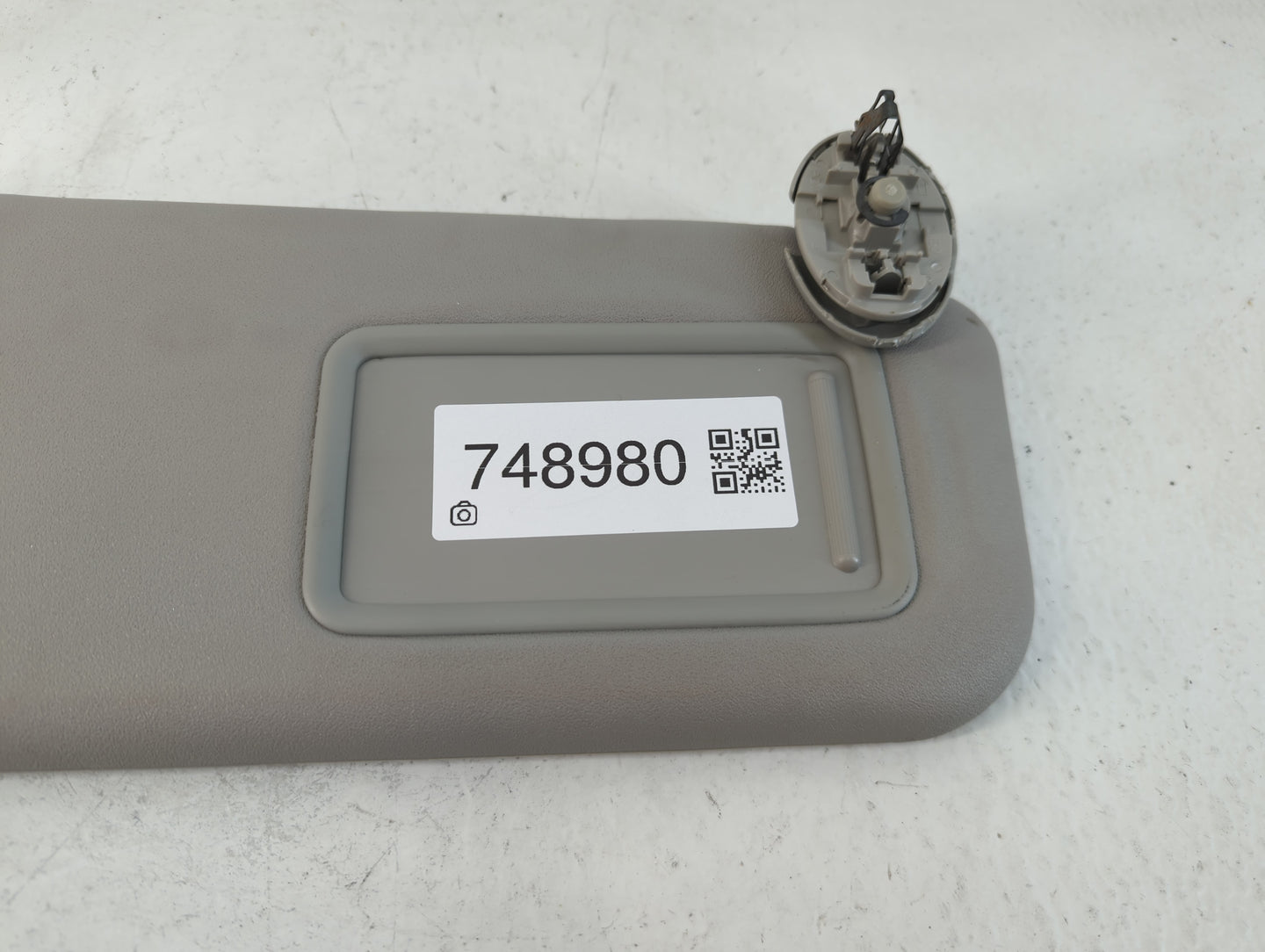 2009-2013 Toyota Corolla Sun Visor Shade Replacement Passenger Right Mirror Fits Fits 2009 2010 2011 2012 2013 OEM Used Auto Parts - Oemusedautoparts1.com