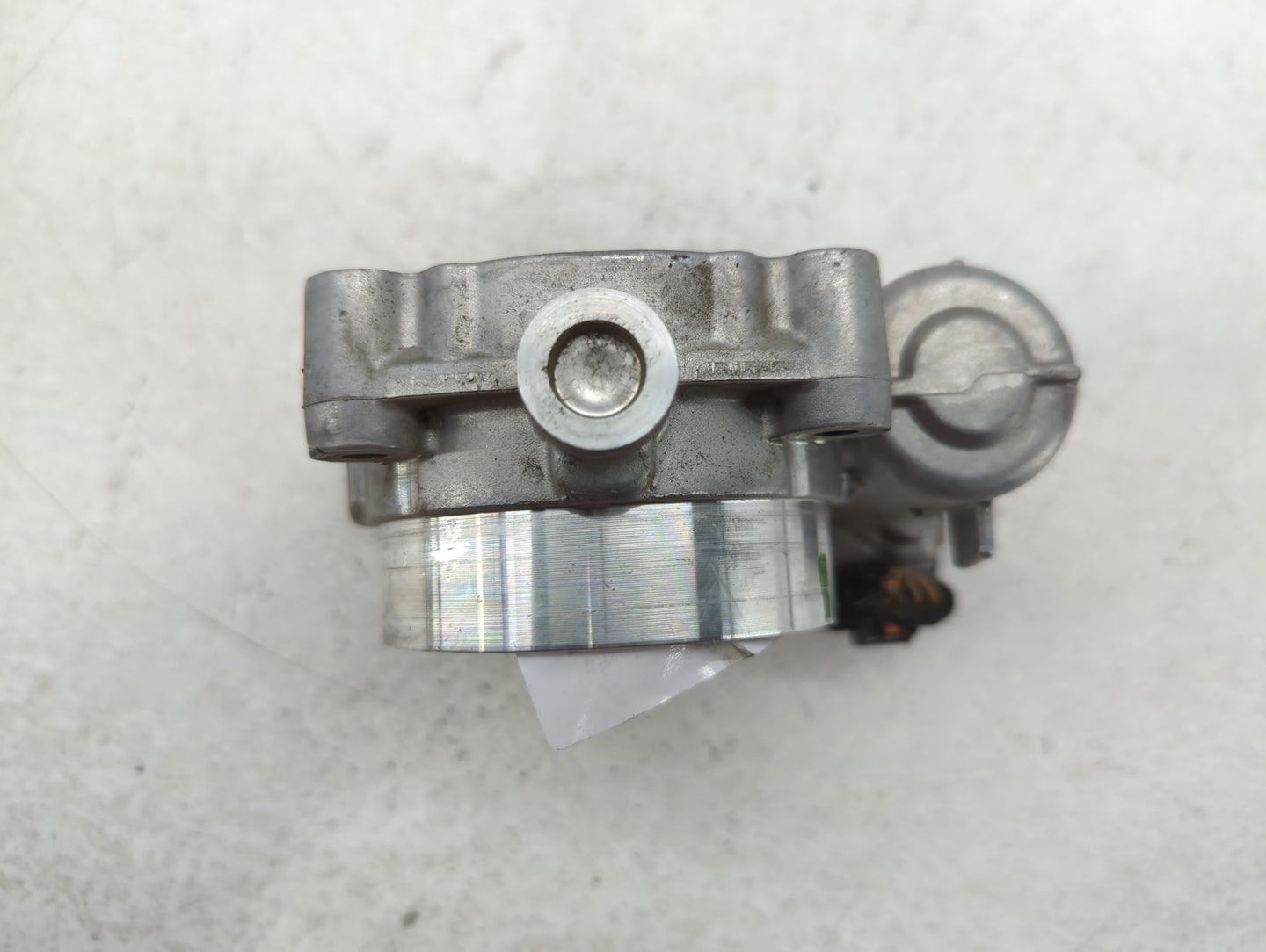 2011-2022 Dodge Challenger Throttle Body P/N:0 280 750 570 05184349AC Fits OEM Used Auto Parts - Oemusedautoparts1.com