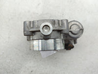 2011-2022 Dodge Challenger Throttle Body P/N:0 280 750 570 05184349AC Fits OEM Used Auto Parts - Oemusedautoparts1.com