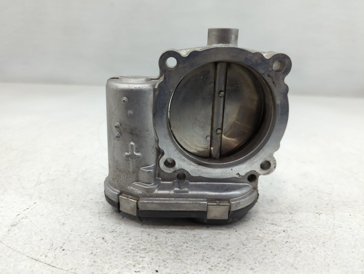 2011-2022 Dodge Challenger Throttle Body P/N:0 280 750 570 05184349AC Fits OEM Used Auto Parts - Oemusedautoparts1.com