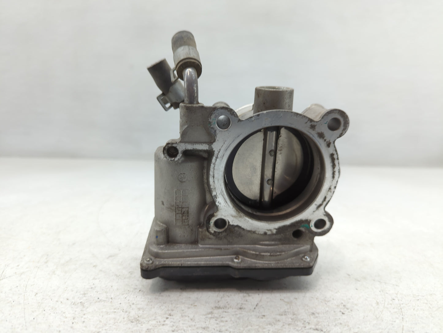 2011-2020 Hyundai Elantra Throttle Body P/N:35100-2E000 Fits Fits 2011 2012 2013 2014 2015 2016 2017 2018 2019 2020 2021 OEM Used Auto Parts - Oemusedautoparts1.com