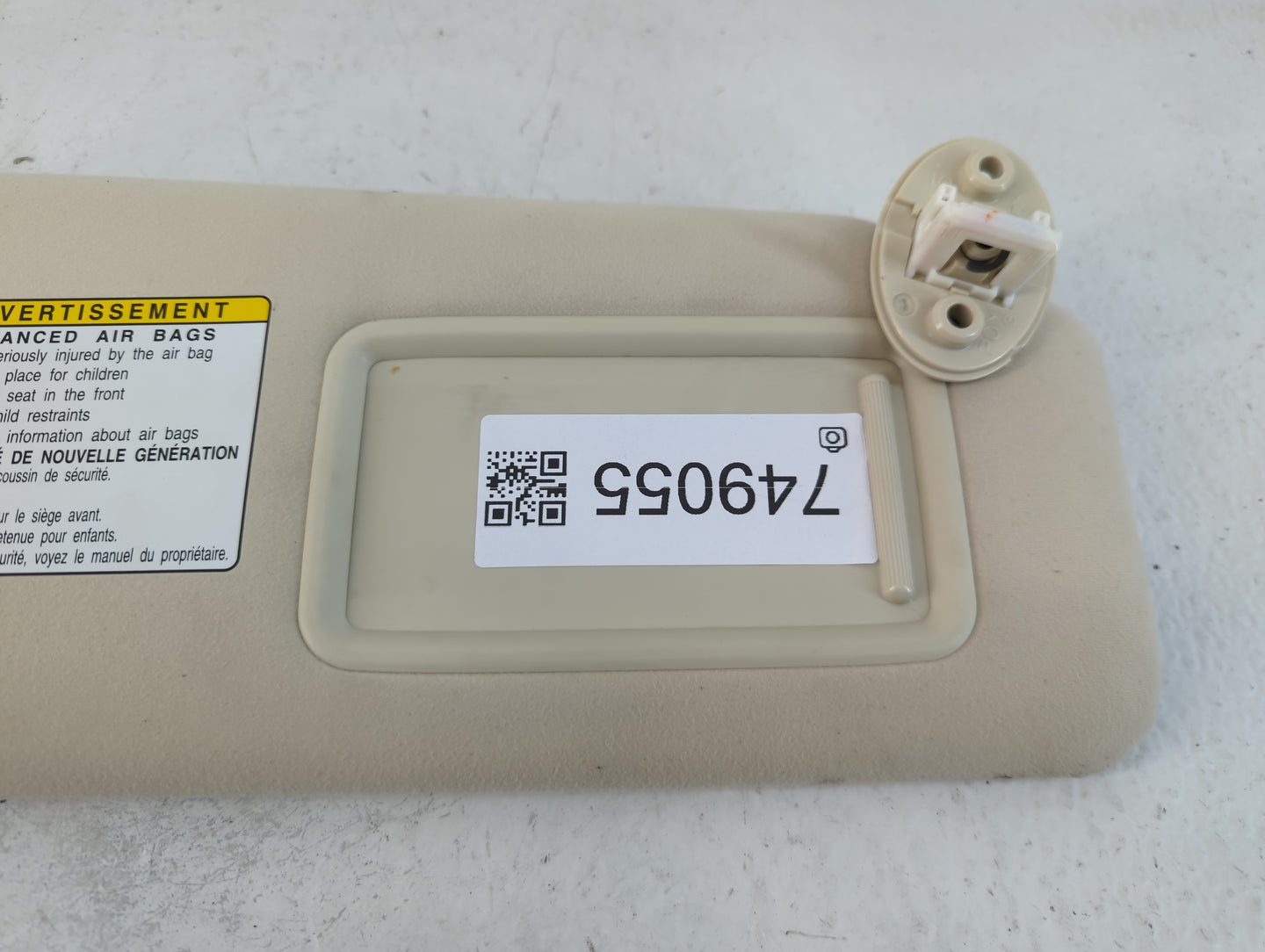 2007-2009 Lexus Is250 Sun Visor Shade Replacement Passenger Right Mirror Fits Fits 2007 2008 2009 OEM Used Auto Parts - Oemusedautoparts1.com