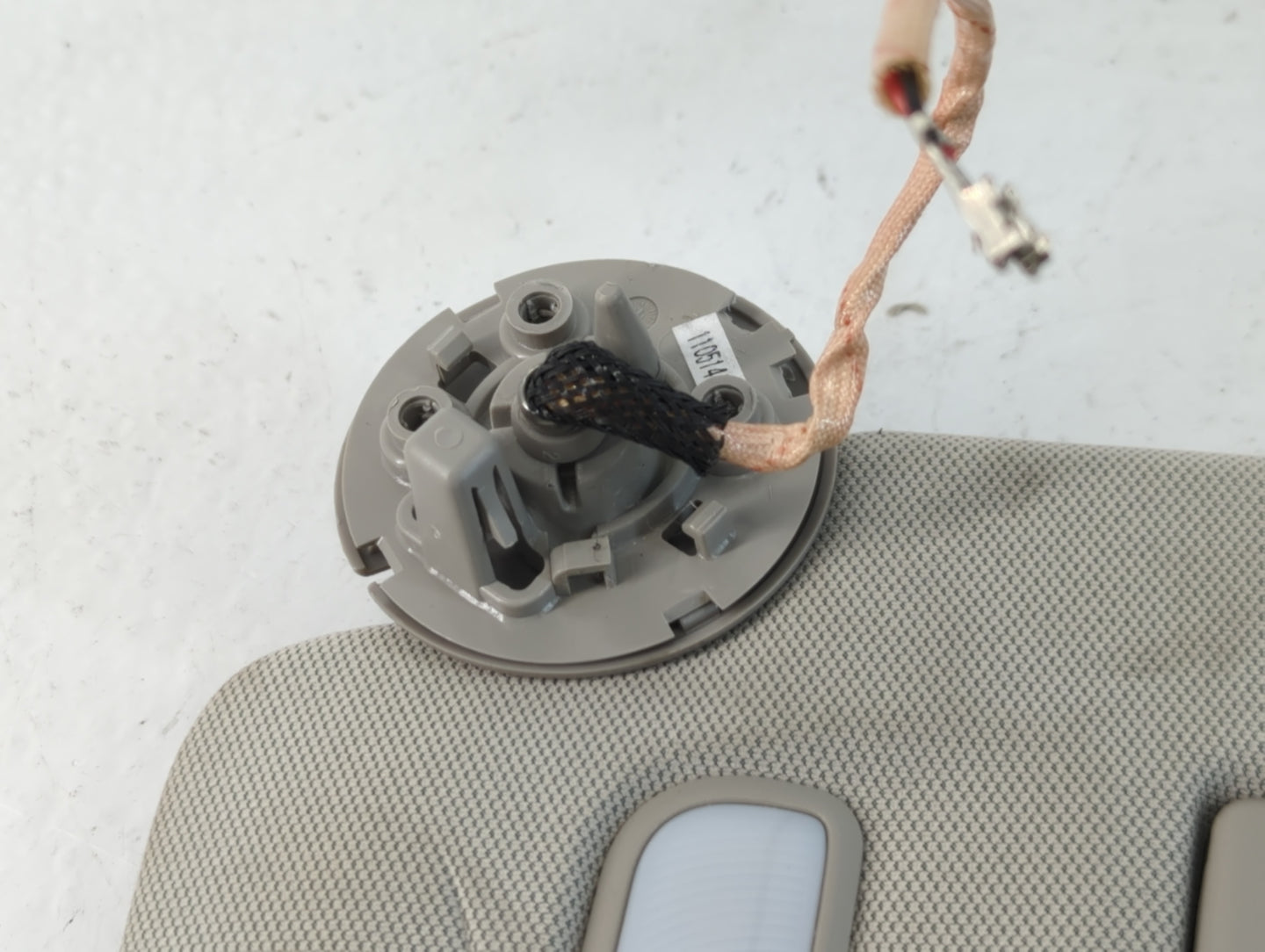 2012-2014 Chevrolet Orlando Sun Visor Shade Replacement Driver Left Mirror Fits Fits 2012 2013 2014 OEM Used Auto Parts - Oemusedautoparts1.com