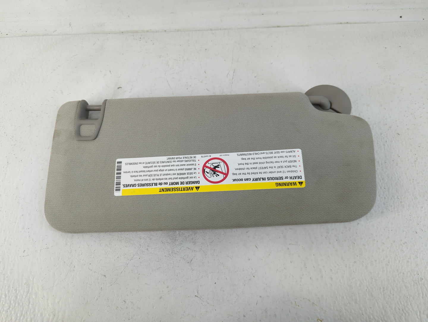 2012-2014 Chevrolet Orlando Sun Visor Shade Replacement Driver Left Mirror Fits Fits 2012 2013 2014 OEM Used Auto Parts - Oemusedautoparts1.com