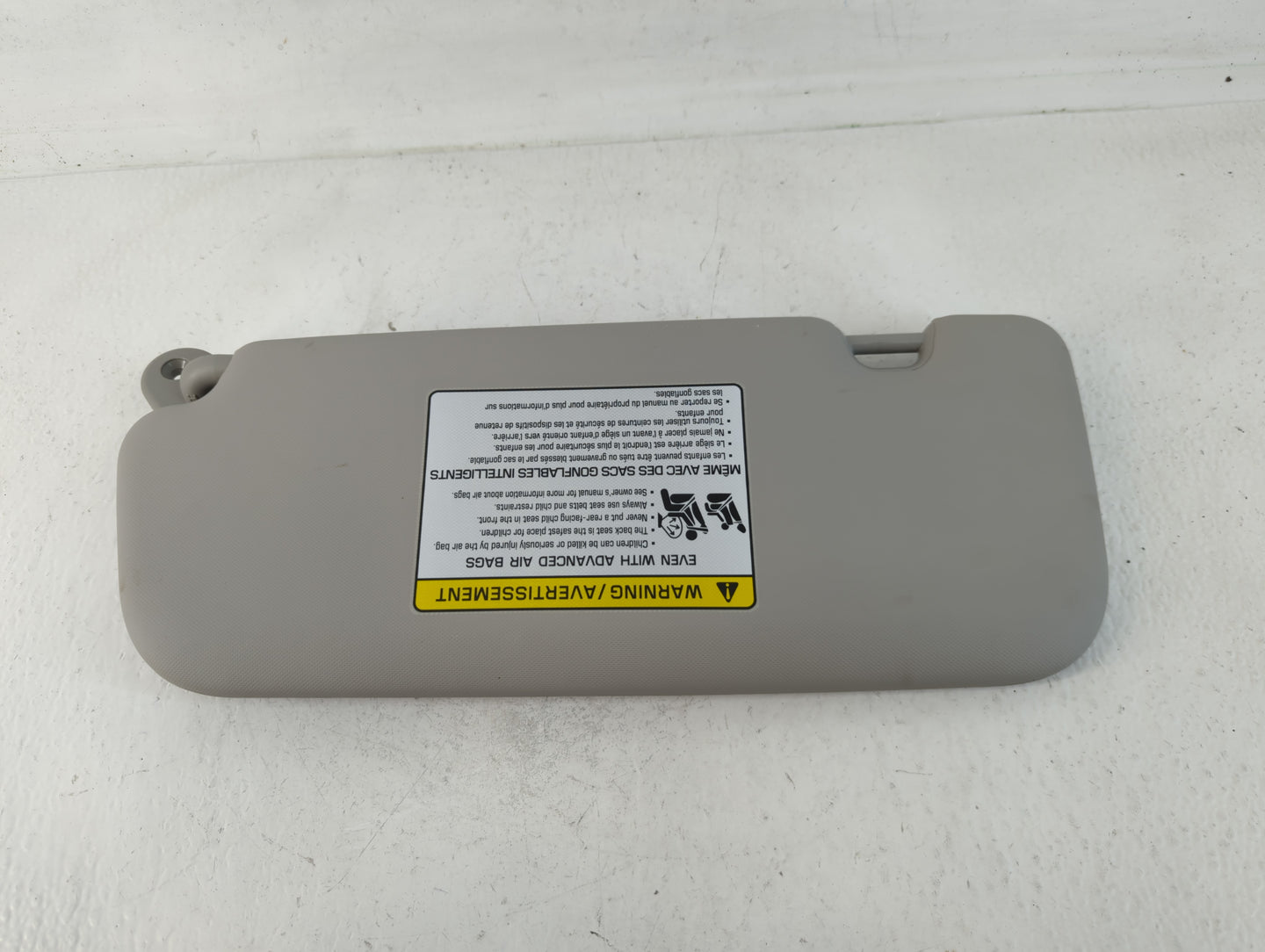 2017-2018 Kia Forte Sun Visor Shade Replacement Passenger Right Mirror Fits Fits 2017 2018 OEM Used Auto Parts - Oemusedautoparts1.com