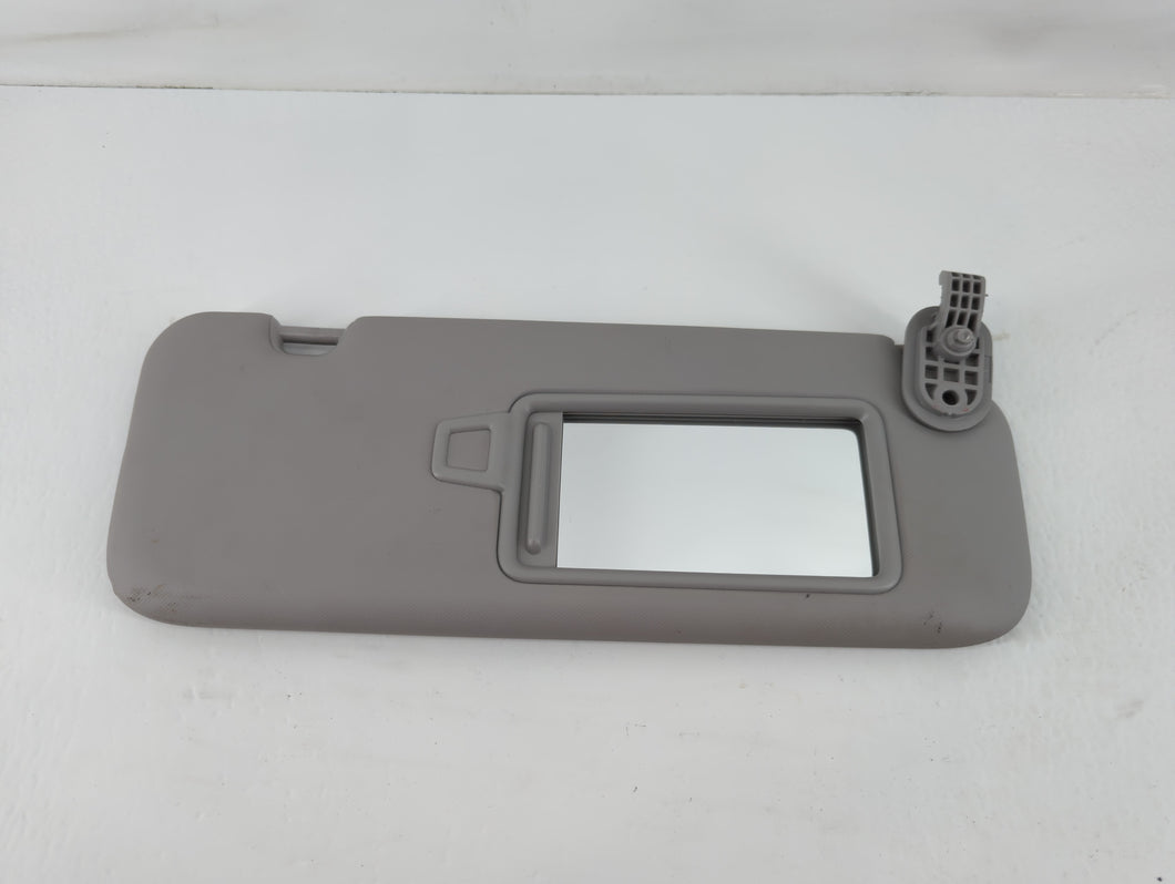 2017-2020 Hyundai Elantra Sun Visor Shade Replacement Passenger Right Mirror Fits Fits 2017 2018 2019 2020 OEM Used Auto Parts