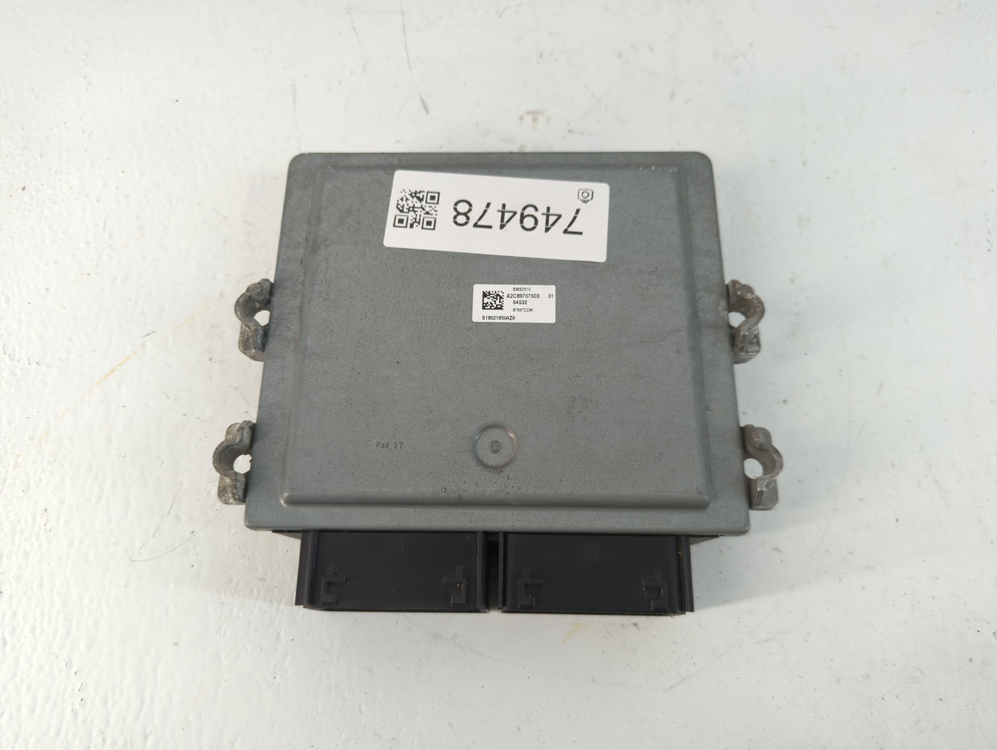 2017-2019 Ford Escape PCM Engine Control Computer ECU ECM PCU OEM P/N:FV6A-12B684-AB HU5T-14F262-BA Fits Fits 2017 2018 2019 OEM Used Auto Parts - Oemusedautoparts1.com