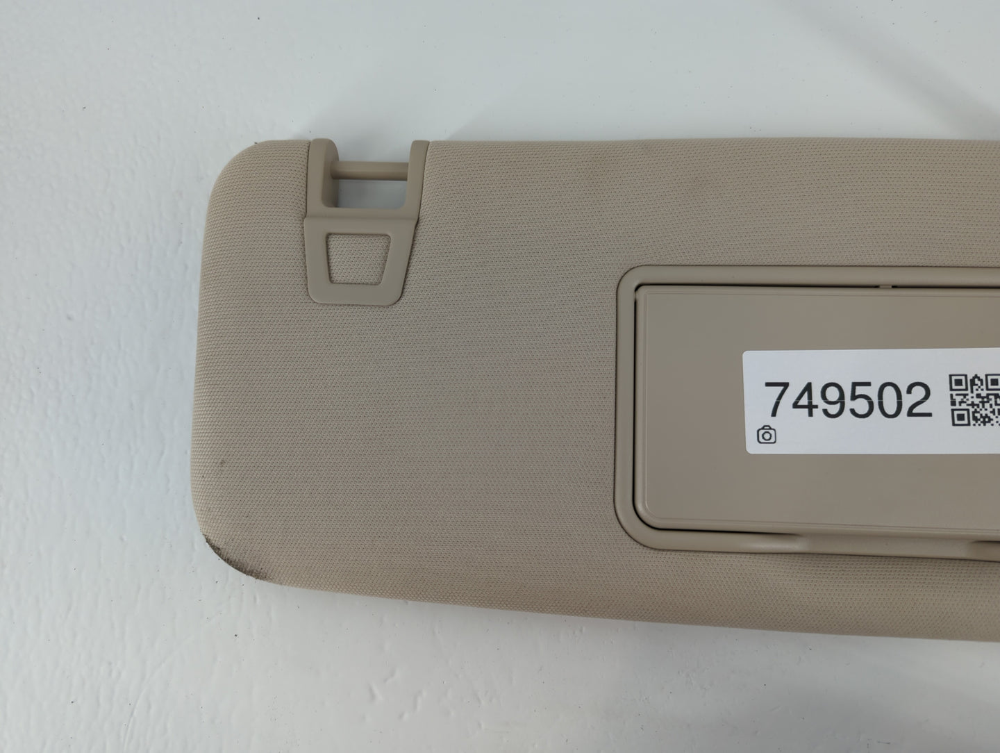 2023 Lincoln Aviator Sun Visor Shade Replacement Passenger Right Mirror Fits OEM Used Auto Parts - Oemusedautoparts1.com