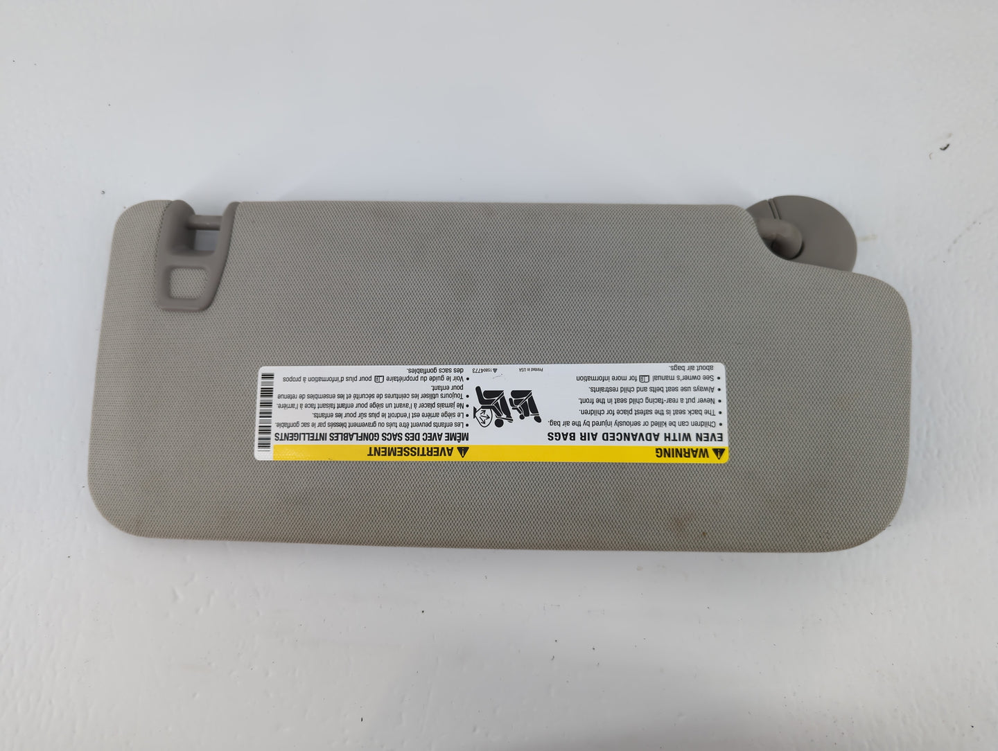 2010-2017 Chevrolet Equinox Sun Visor Shade Replacement Driver Left Mirror Fits Fits 2010 2011 2012 2013 2014 2015 2016 2017 OEM Used Auto Parts - Oemusedautoparts1.com