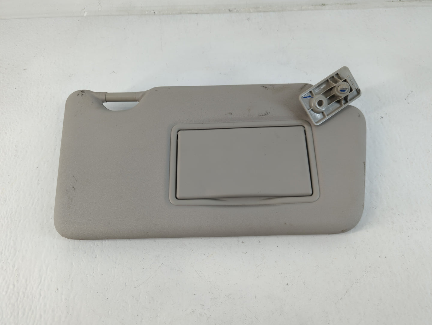 2015-2019 Nissan Micra Sun Visor Shade Replacement Passenger Right Mirror Fits Fits 2015 2016 2017 2018 2019 OEM Used Auto Parts - Oemusedautoparts1.com