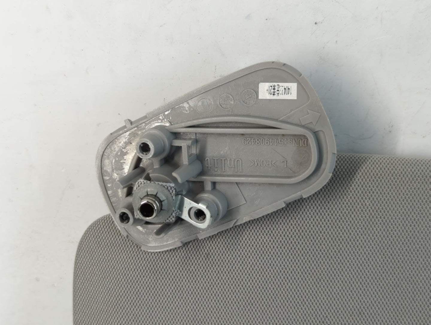 2014-2019 Gmc Sierra 1500 Sun Visor Shade Replacement Driver Left Mirror Fits Fits 2014 2015 2016 2017 2018 2019 OEM Used Auto Parts - Oemusedautoparts1.com