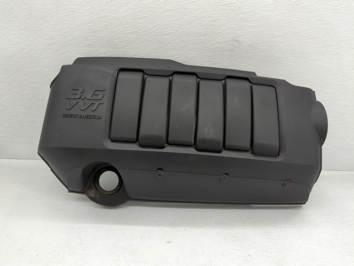 2012 Buick Enclave Engine Cover - Oemusedautoparts1.com