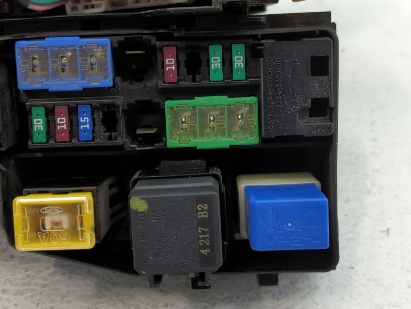 2015-2022 Nissan Pathfinder Fusebox Fuse Box Panel Relay Module P/N:5412 NA2 Fits Fits 2015 2016 2017 2018 2019 2020 2022 OEM Used Auto Parts - Oemusedautoparts1.com