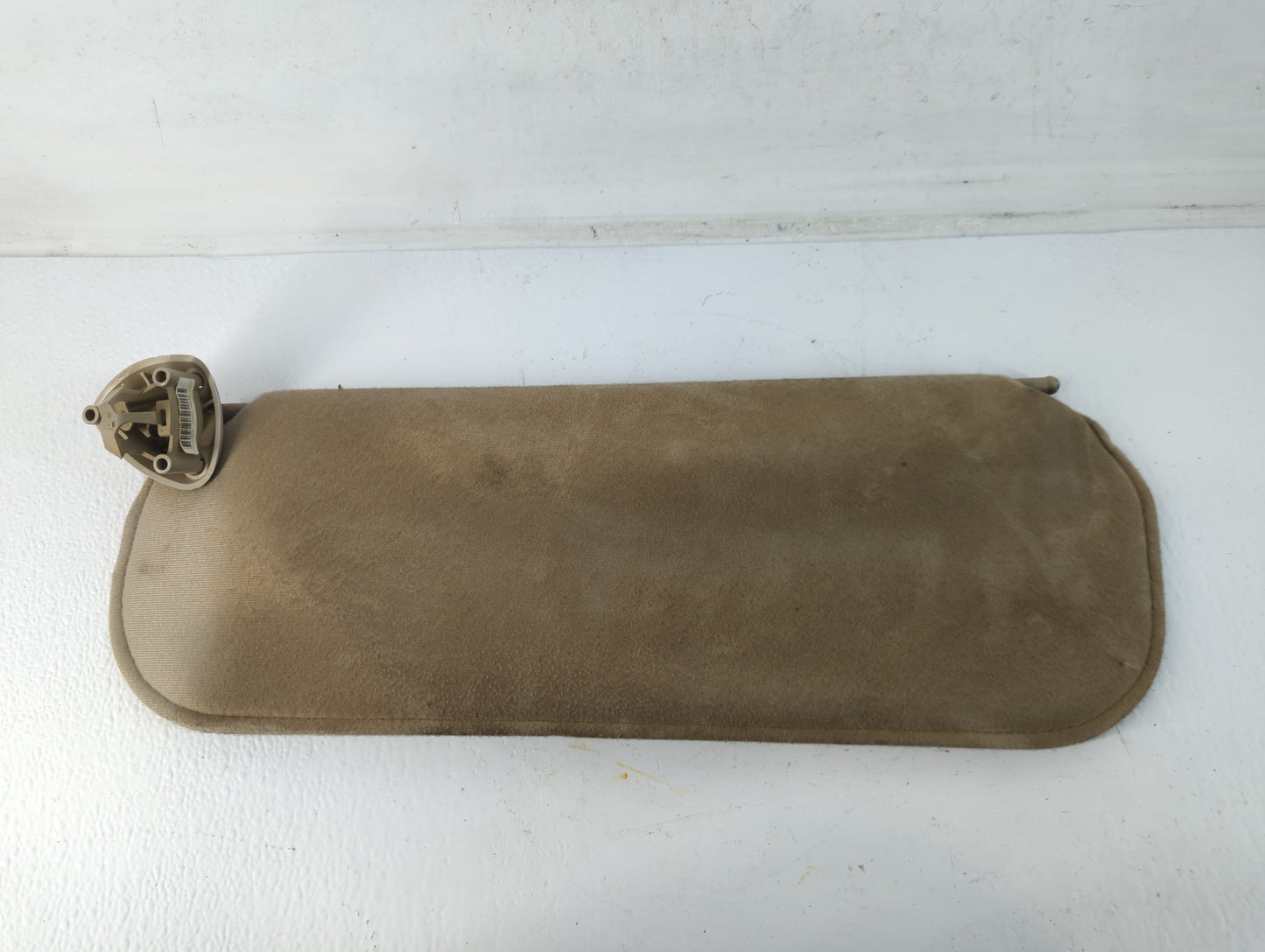 0 Gmc Savana 1500 Sun Visor Shade Replacement Driver Left Mirror Fits OEM Used Auto Parts - Oemusedautoparts1.com