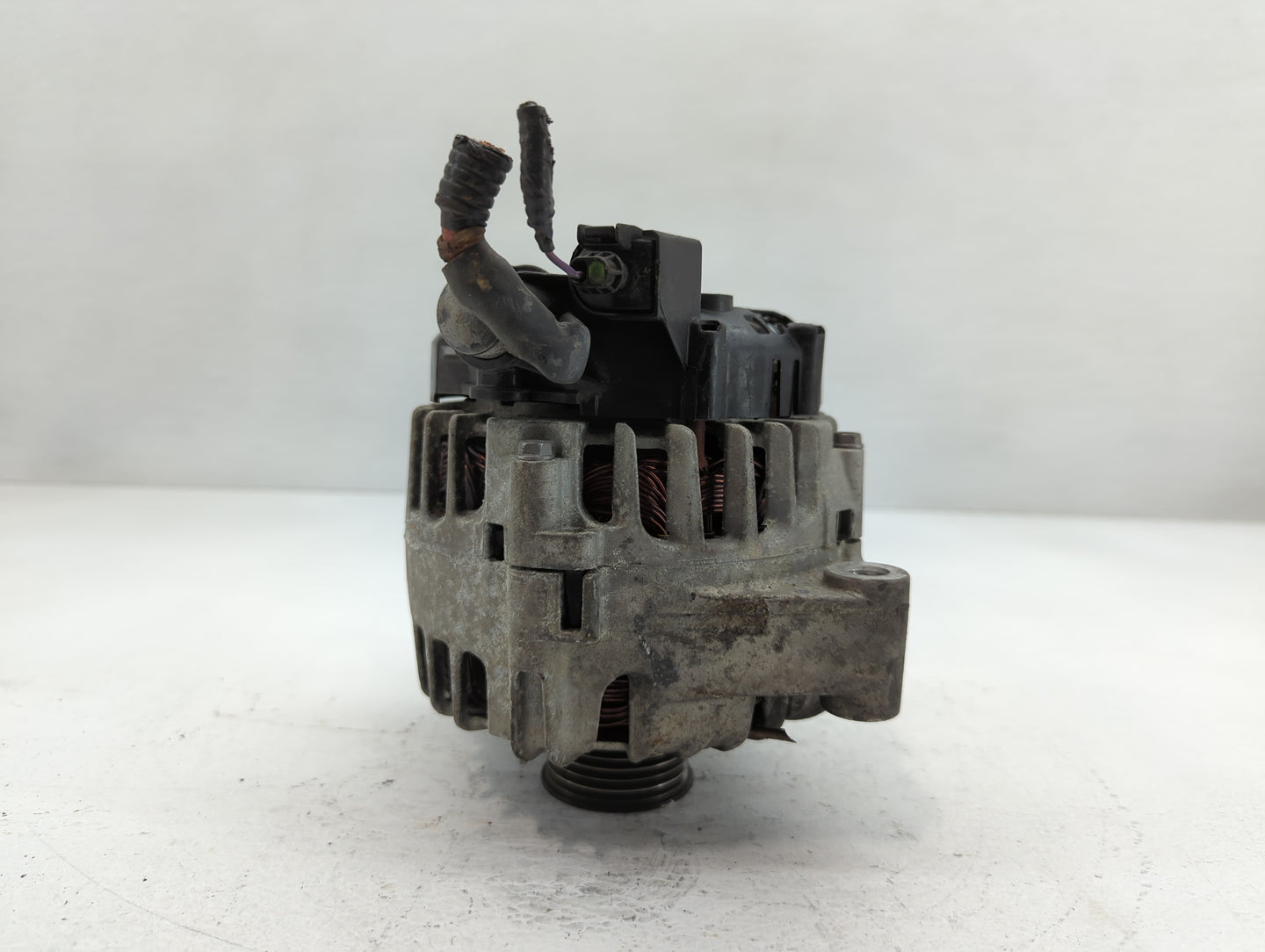2011-2019 Ford Fiesta Alternator Replacement Generator Charging Assembly Engine OEM P/N:2608513 C AE8T-10300-AA Fits OEM Used Auto Parts - Oemusedautoparts1.com