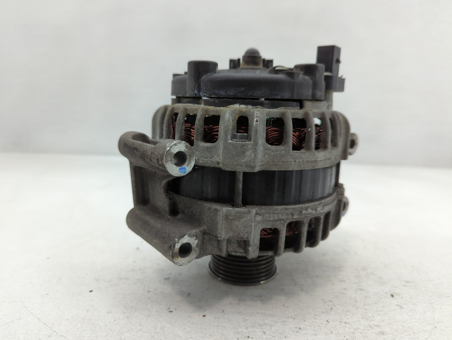 2013-2017 Volkswagen Jetta Alternator Replacement Generator Charging Assembly Engine OEM P/N:06K 903 023 Fits OEM Used Auto Parts - Oemusedautoparts1.com