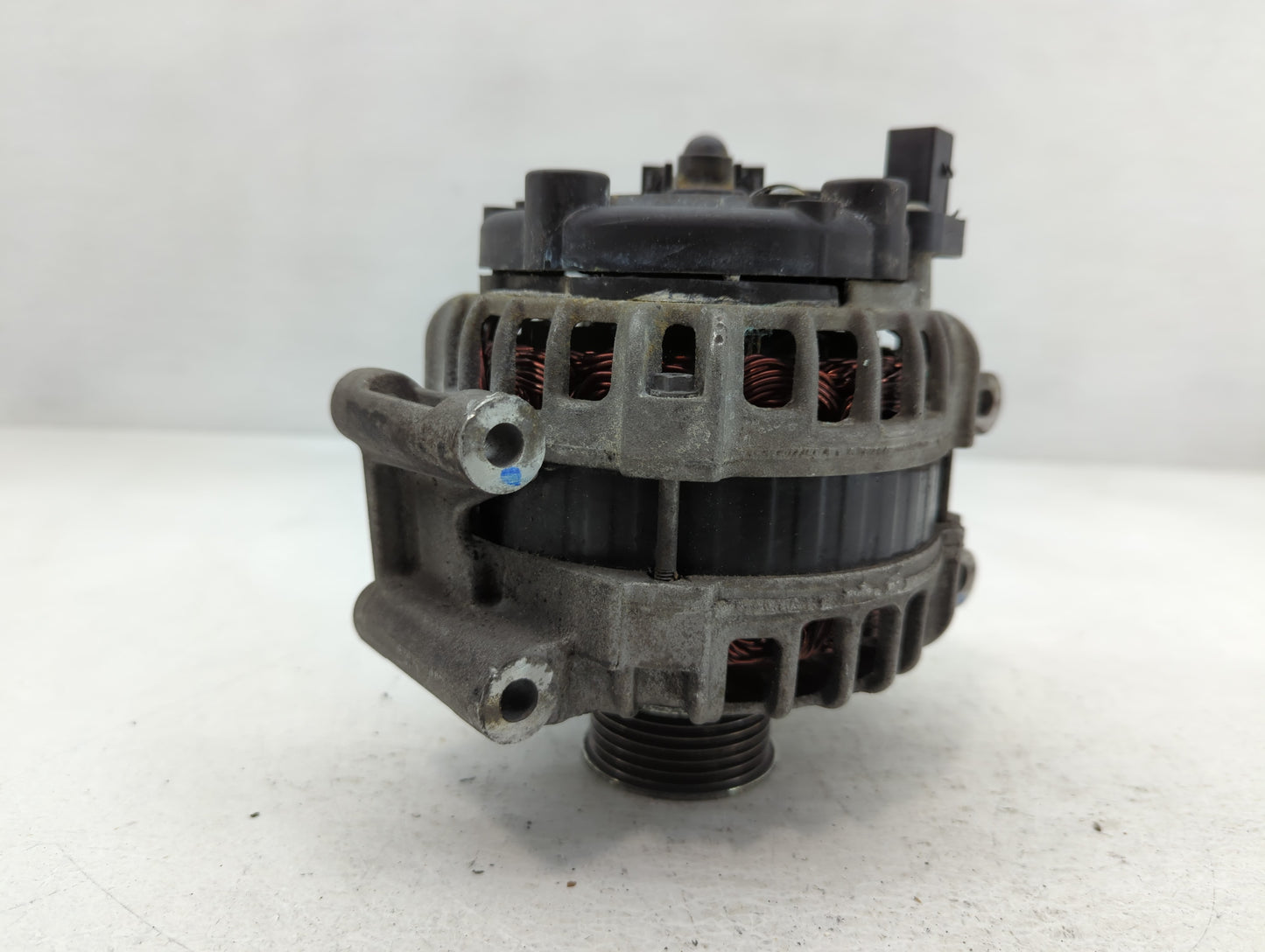2013-2017 Volkswagen Jetta Alternator Replacement Generator Charging Assembly Engine OEM P/N:06K 903 023 Fits OEM Used Auto Parts - Oemusedautoparts1.com