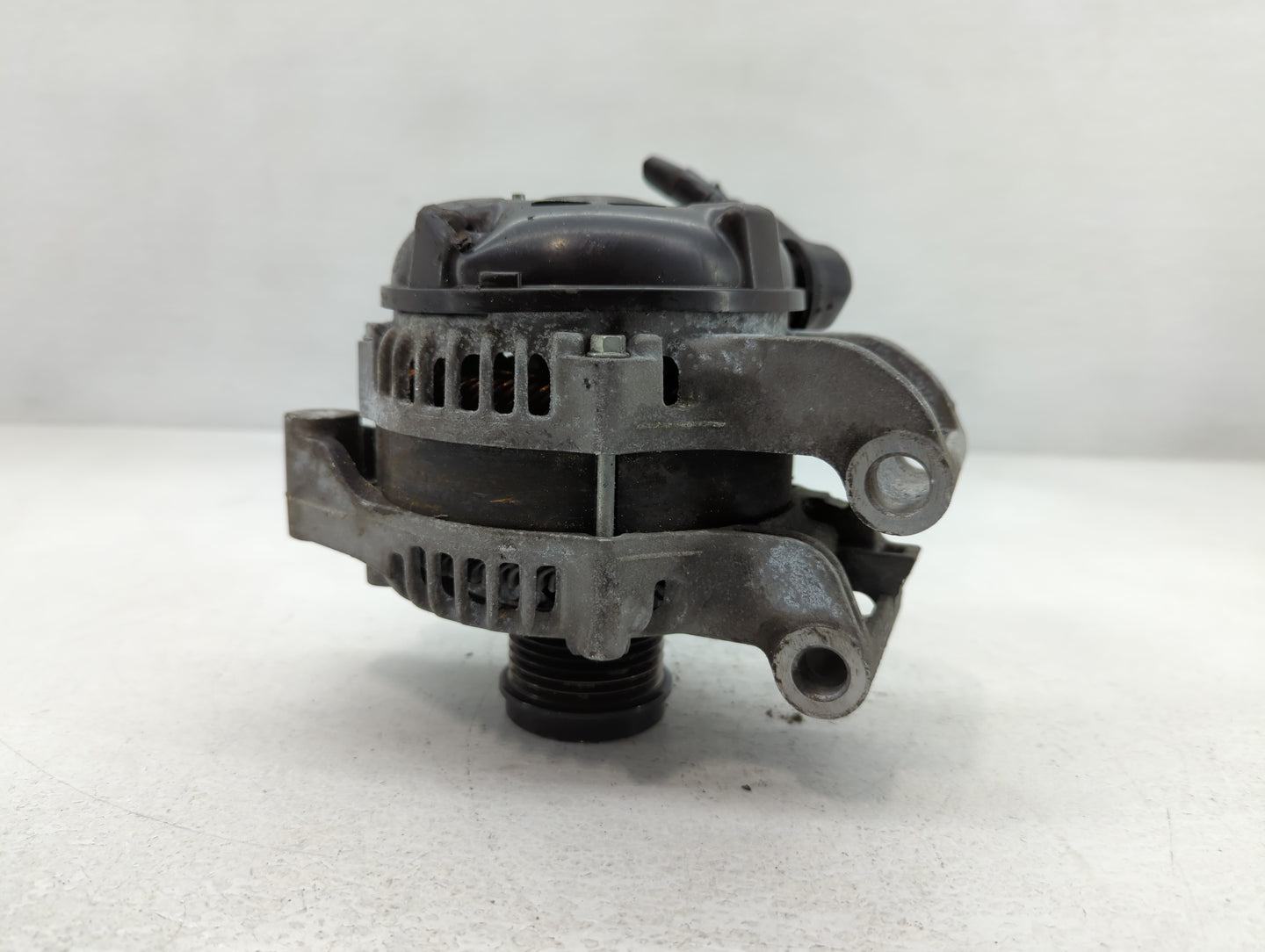 2013-2019 Ford Escape Alternator Replacement Generator Charging Assembly Engine OEM P/N:TN104210-2330 CJ5T-10300-BB Fits OEM Used Auto Parts - Oemusedautoparts1.com