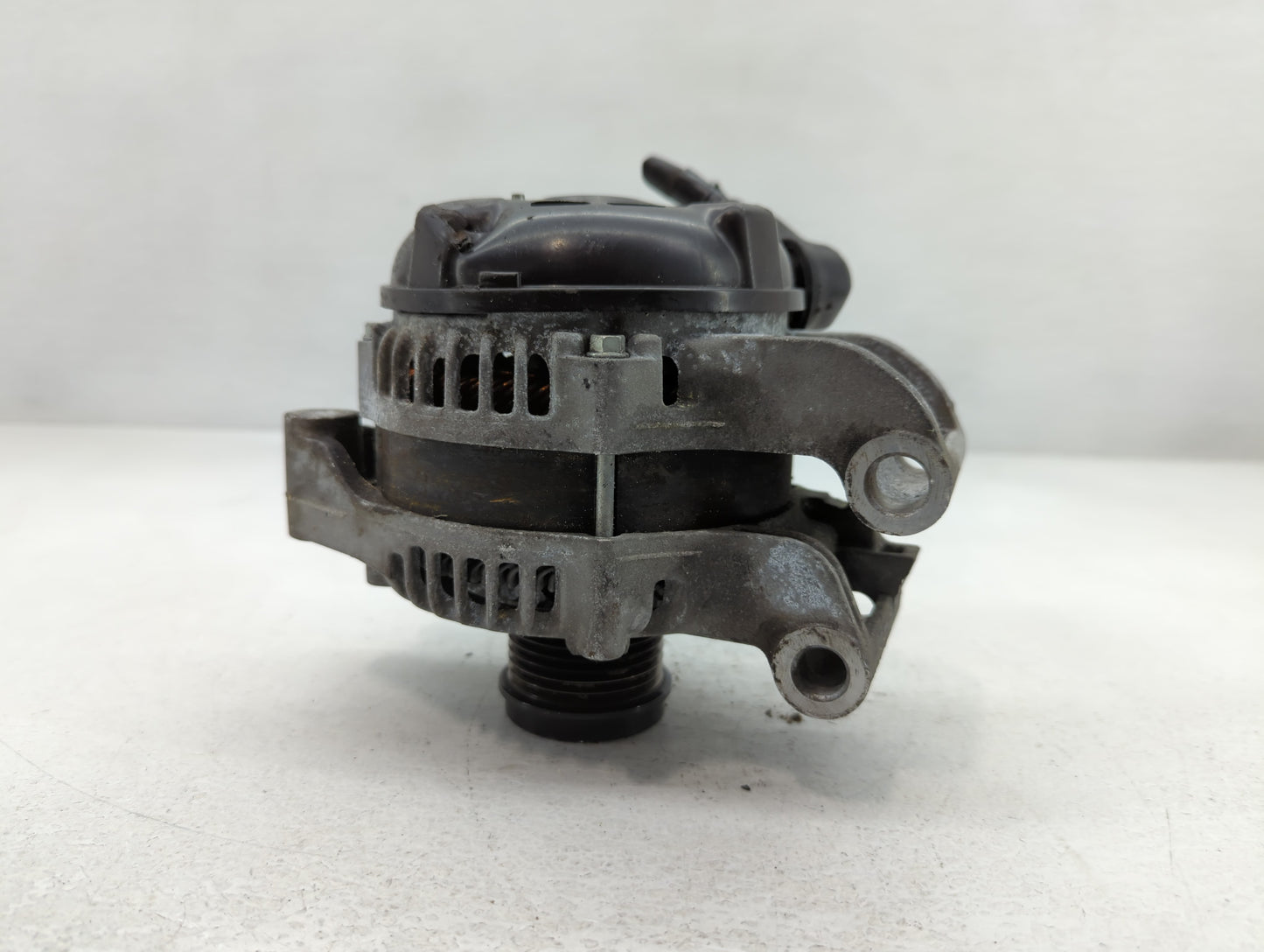 2013-2019 Ford Escape Alternator Replacement Generator Charging Assembly Engine OEM P/N:TN104210-2330 CJ5T-10300-BB Fits OEM Used Auto Parts - Oemusedautoparts1.com