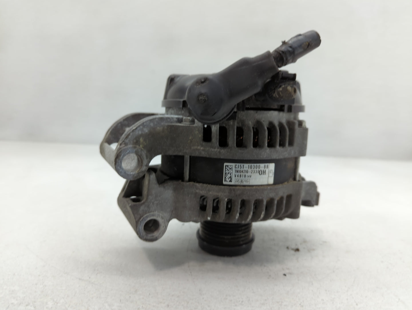 2013-2019 Ford Escape Alternator Replacement Generator Charging Assembly Engine OEM P/N:TN104210-2330 CJ5T-10300-BB Fits OEM Used Auto Parts - Oemusedautoparts1.com