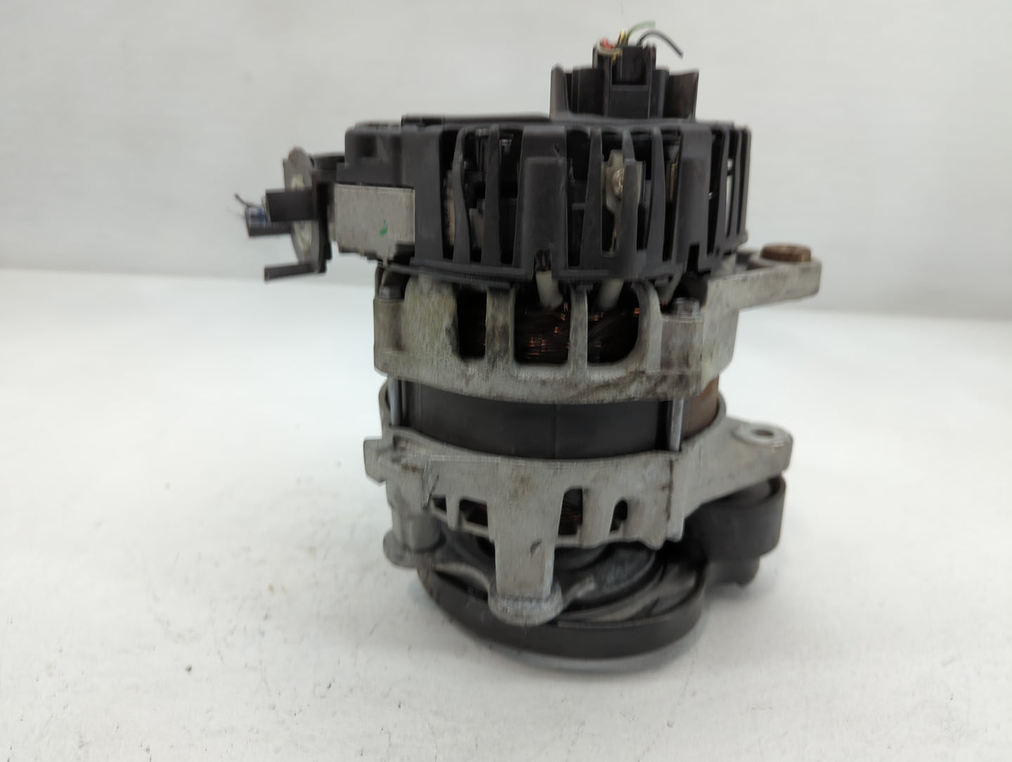 2022 Nissan Rogue Alternator Replacement Generator Charging Assembly Engine OEM P/N:22100 448191 Fits OEM Used Auto Parts - Oemusedautoparts1.com