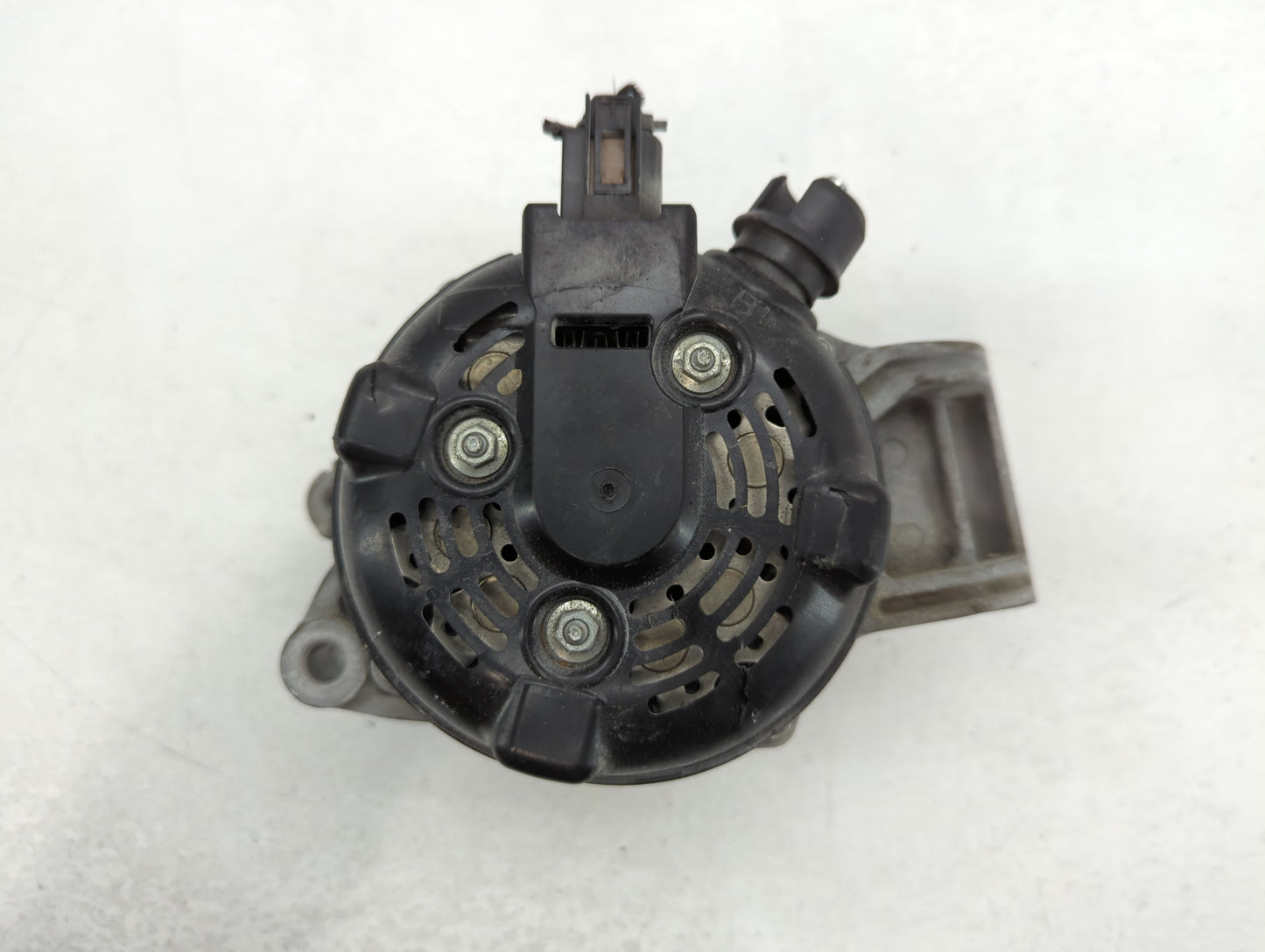 2013-2019 Ford Escape Alternator Replacement Generator Charging Assembly Engine OEM P/N:TN104210-2330 CJ5T-10300-BB Fits OEM Used Auto Parts - Oemusedautoparts1.com