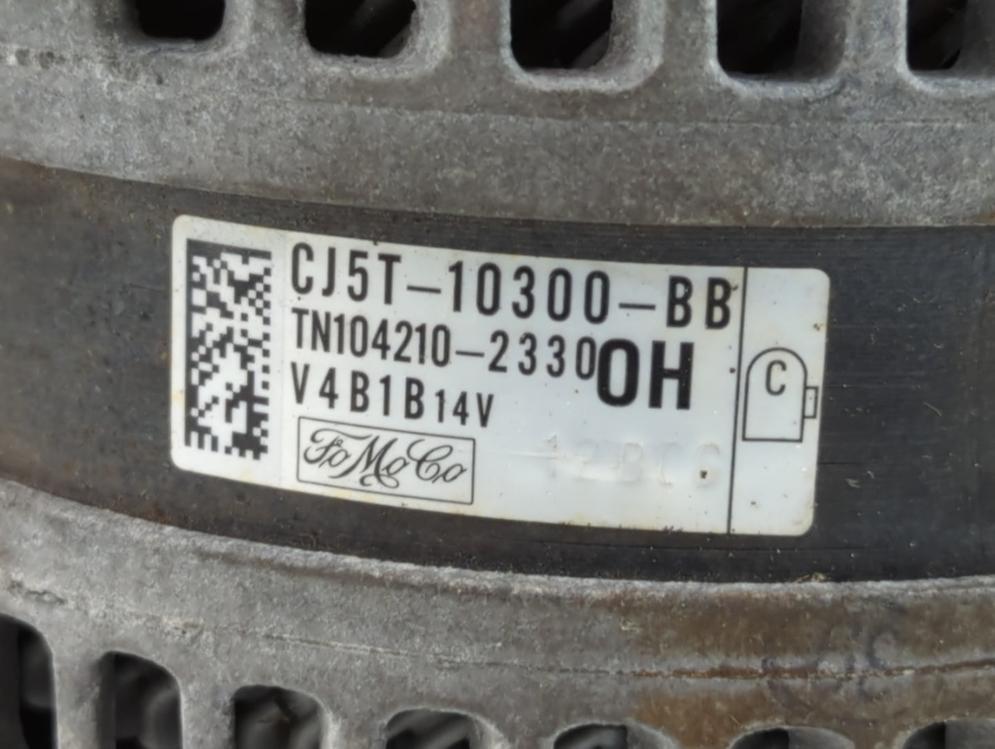 2013-2019 Ford Escape Alternator Replacement Generator Charging Assembly Engine OEM P/N:TN104210-2330 CJ5T-10300-BB Fits OEM Used Auto Parts - Oemusedautoparts1.com