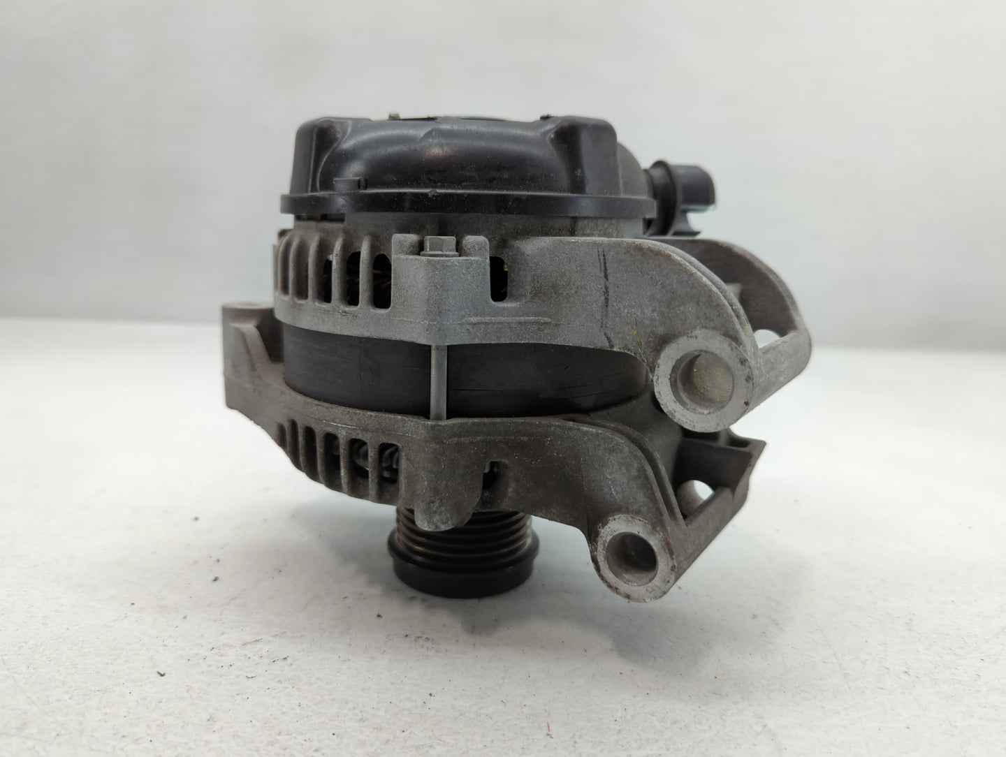 2013-2019 Ford Escape Alternator Replacement Generator Charging Assembly Engine OEM P/N:TN104210-2330 CJ5T-10300-BB Fits OEM Used Auto Parts - Oemusedautoparts1.com