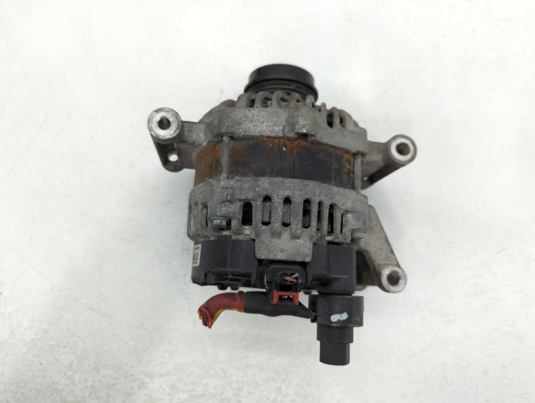 2019-2021 Chevrolet Malibu Alternator Replacement Generator Charging Assembly Engine OEM P/N:A005TV0184ZC 13534118 Fits OEM Used Auto Parts