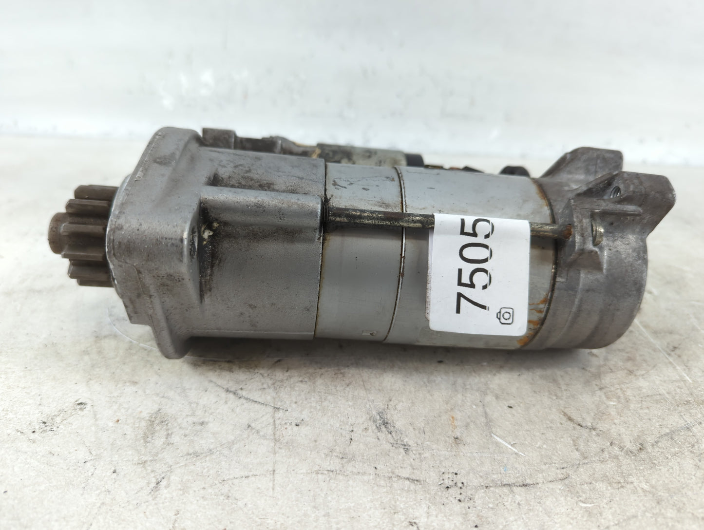 2018 Land Rover Land Rover Car Starter Motor Solenoid OEM P/N:438000-1542 Fits Fits 2015 2016 2017 2019 2020 OEM Used Auto Parts - Oemusedautoparts1.com