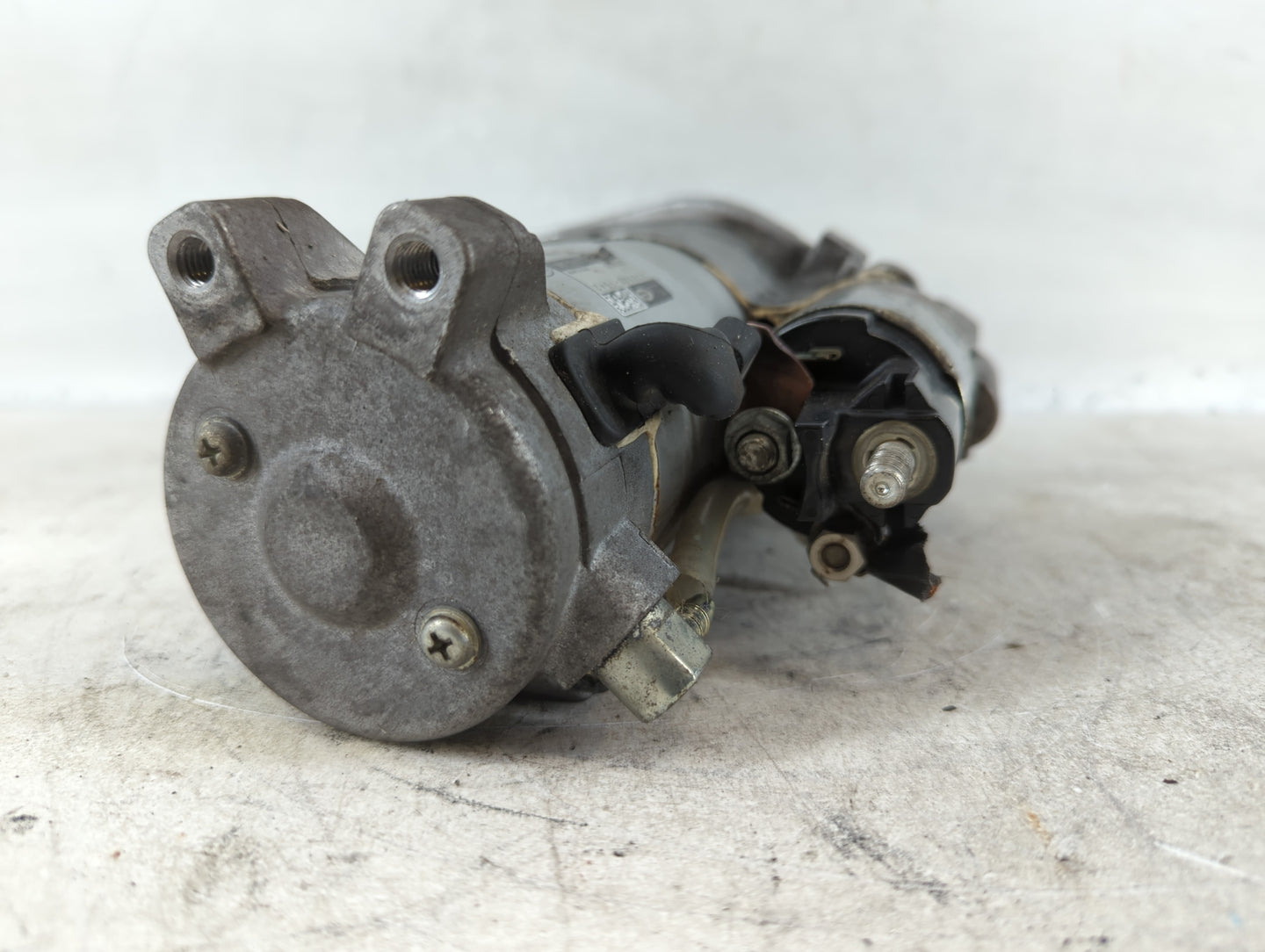2018 Land Rover Land Rover Car Starter Motor Solenoid OEM P/N:438000-1542 Fits Fits 2015 2016 2017 2019 2020 OEM Used Auto Parts - Oemusedautoparts1.com