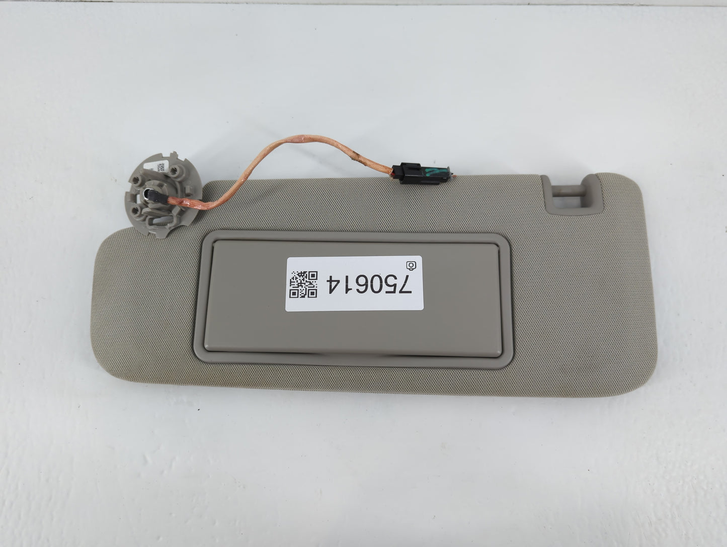 2012-2017 Buick Verano Sun Visor Shade Replacement Passenger Right Mirror Fits Fits 2012 2013 2014 2015 2016 2017 OEM Used Auto Parts - Oemusedautoparts1.com