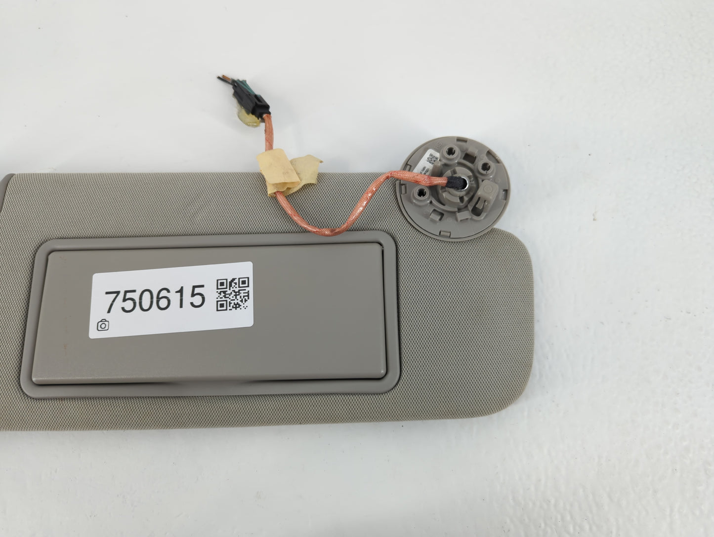 2012-2017 Buick Verano Sun Visor Shade Replacement Passenger Right Mirror Fits Fits 2012 2013 2014 2015 2016 2017 OEM Used Auto Parts - Oemusedautoparts1.com