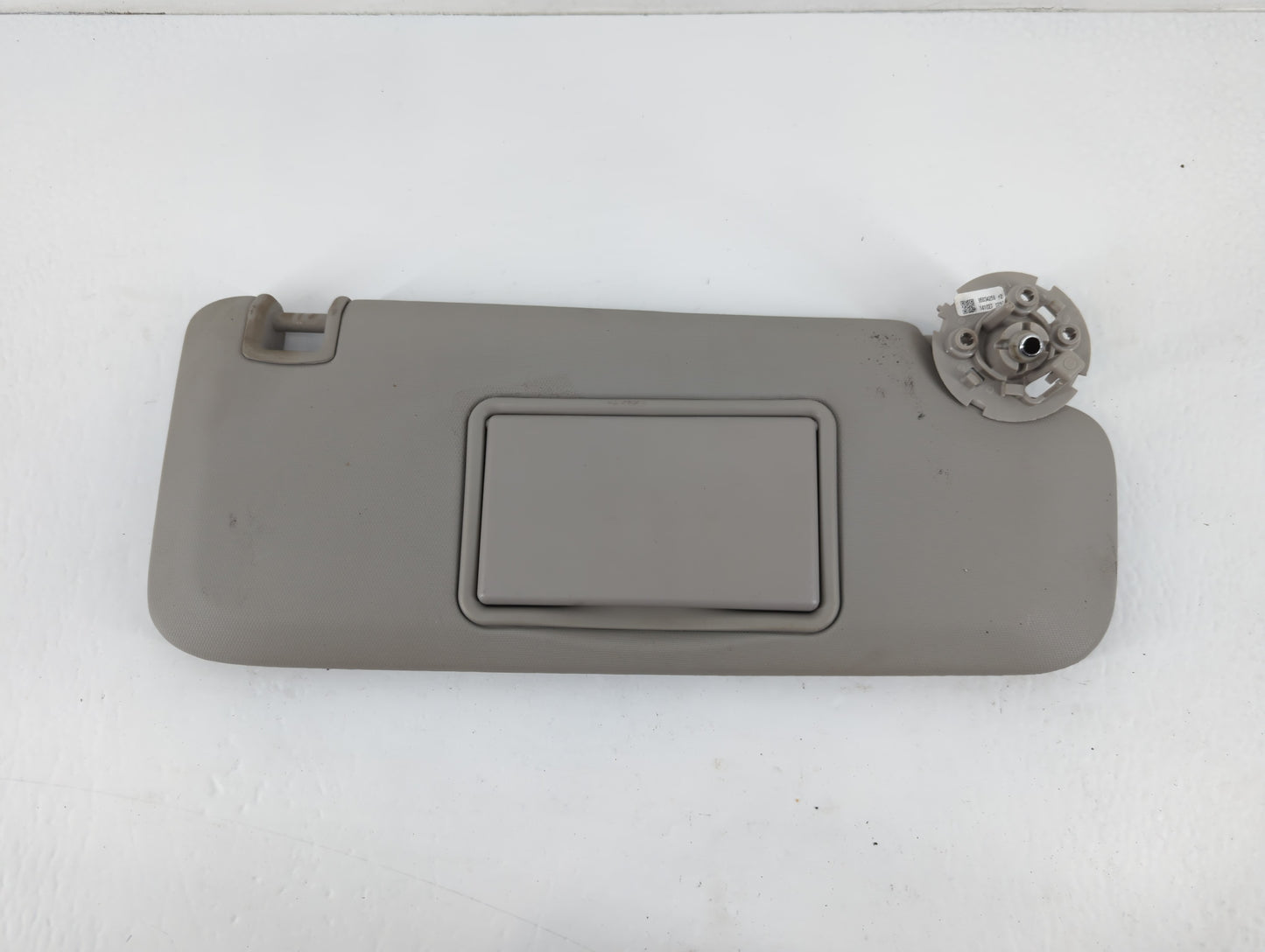 2011-2016 Chevrolet Cruze Sun Visor Shade Replacement Passenger Right Mirror Fits Fits 2011 2012 2013 2014 2015 2016 OEM Used Auto Parts - Oemusedautoparts1.com
