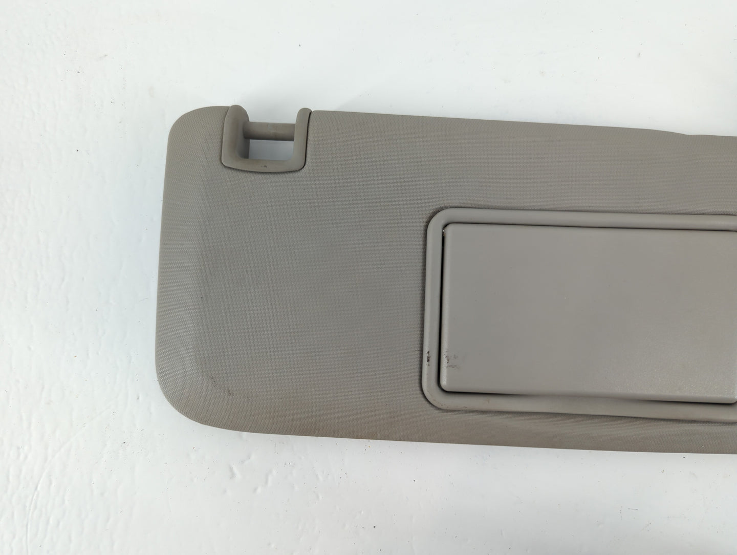 2011-2016 Chevrolet Cruze Sun Visor Shade Replacement Passenger Right Mirror Fits Fits 2011 2012 2013 2014 2015 2016 OEM Used Auto Parts - Oemusedautoparts1.com