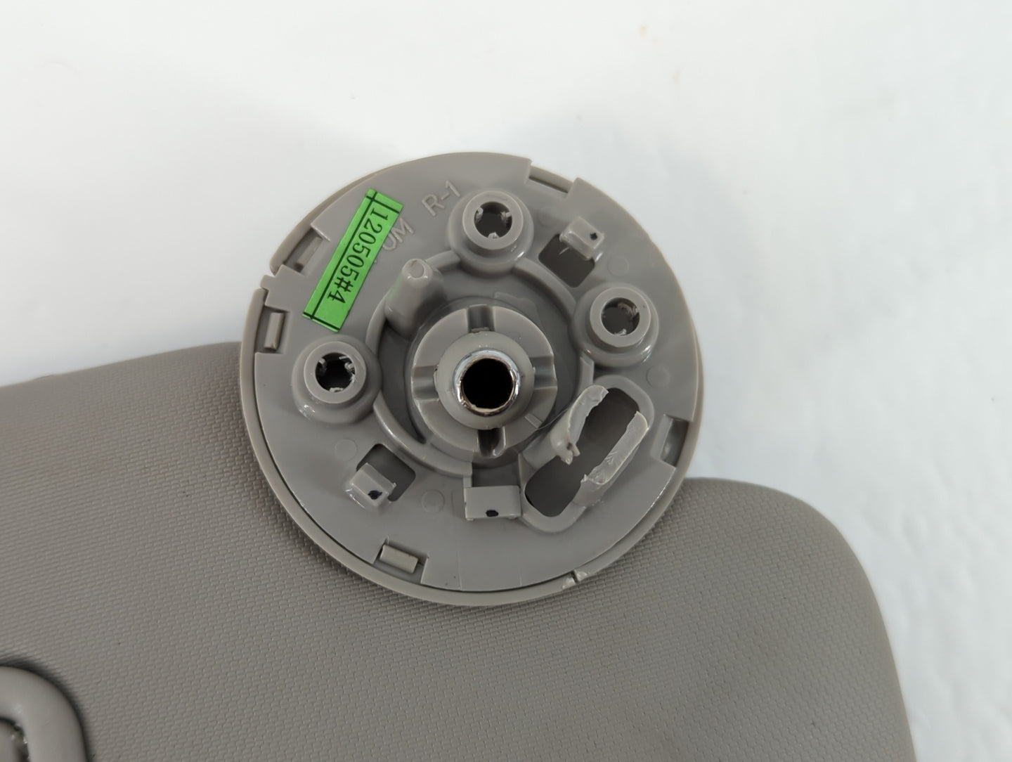 2011-2016 Chevrolet Cruze Sun Visor Shade Replacement Passenger Right Mirror Fits Fits 2011 2012 2013 2014 2015 2016 OEM Used Auto Parts - Oemusedautoparts1.com