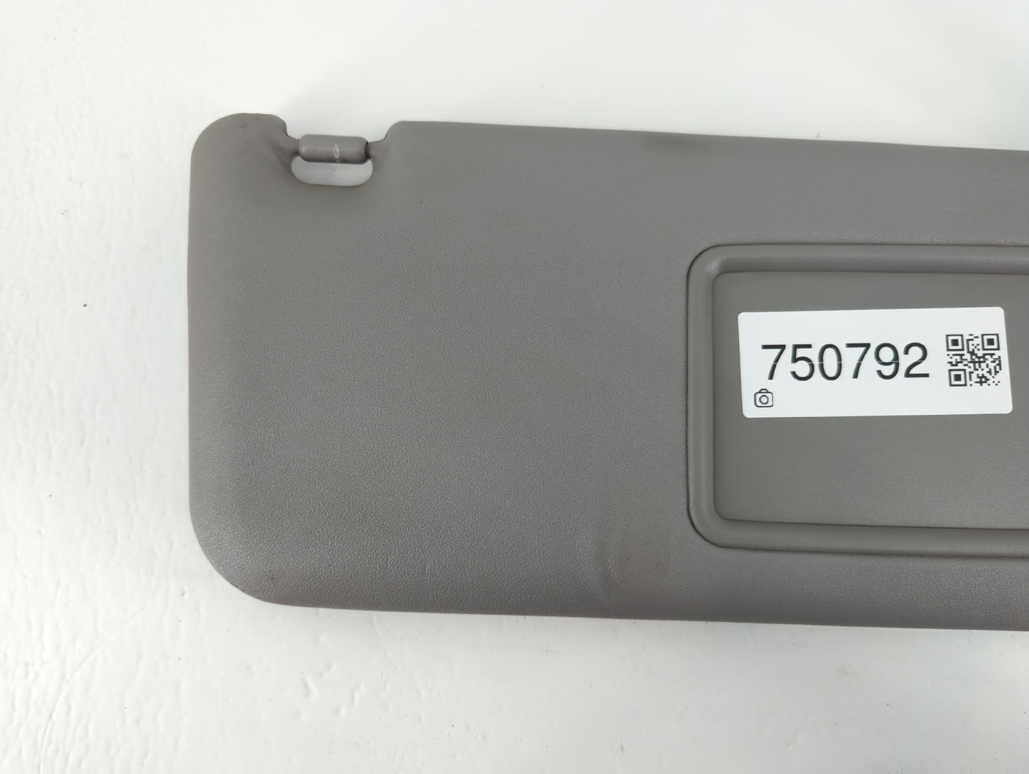 2006-2009 Toyota Rav4 Sun Visor Shade Replacement Passenger Right Mirror Fits Fits 2006 2007 2008 2009 OEM Used Auto Parts - Oemusedautoparts1.com