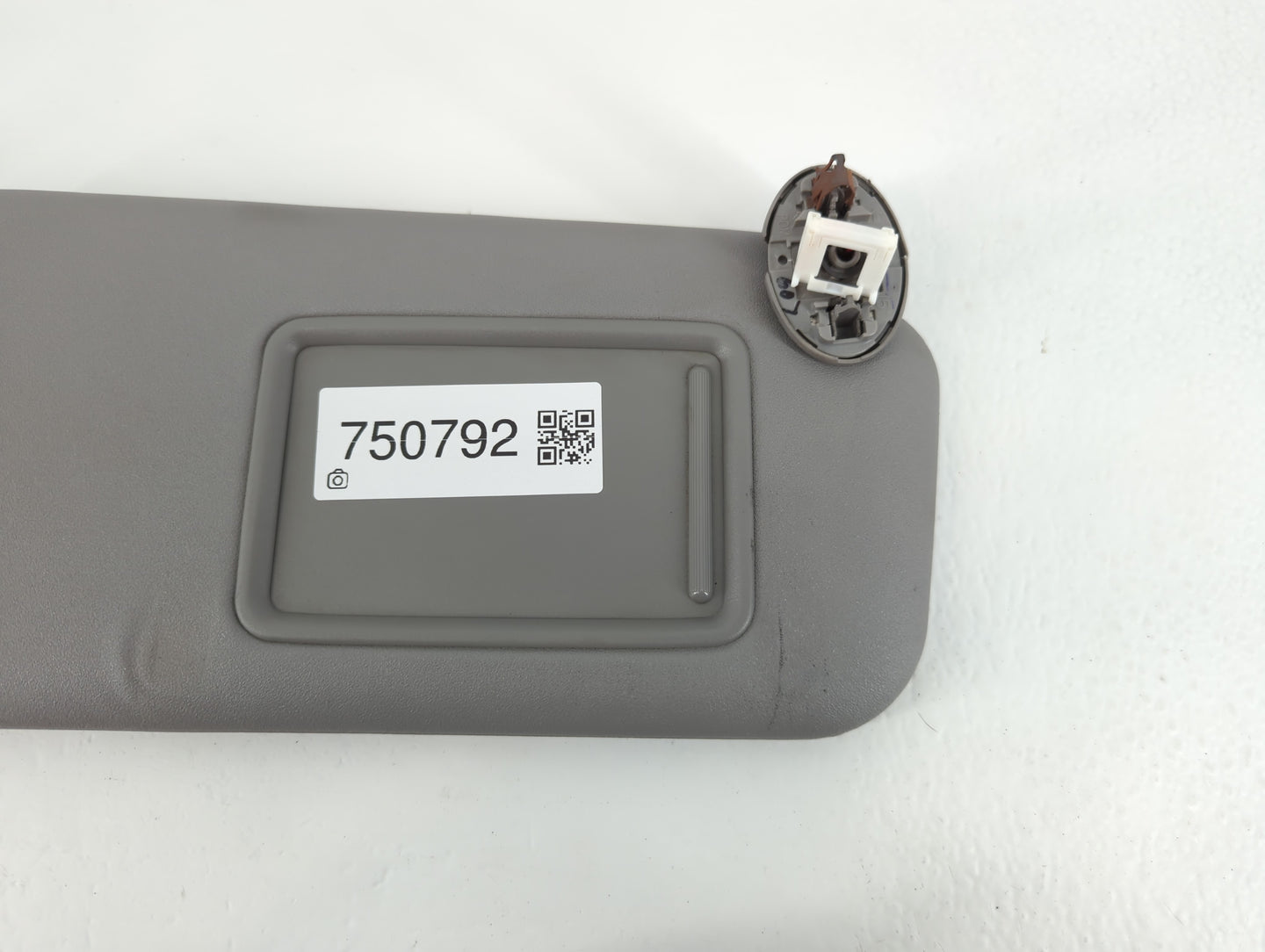 2006-2009 Toyota Rav4 Sun Visor Shade Replacement Passenger Right Mirror Fits Fits 2006 2007 2008 2009 OEM Used Auto Parts - Oemusedautoparts1.com