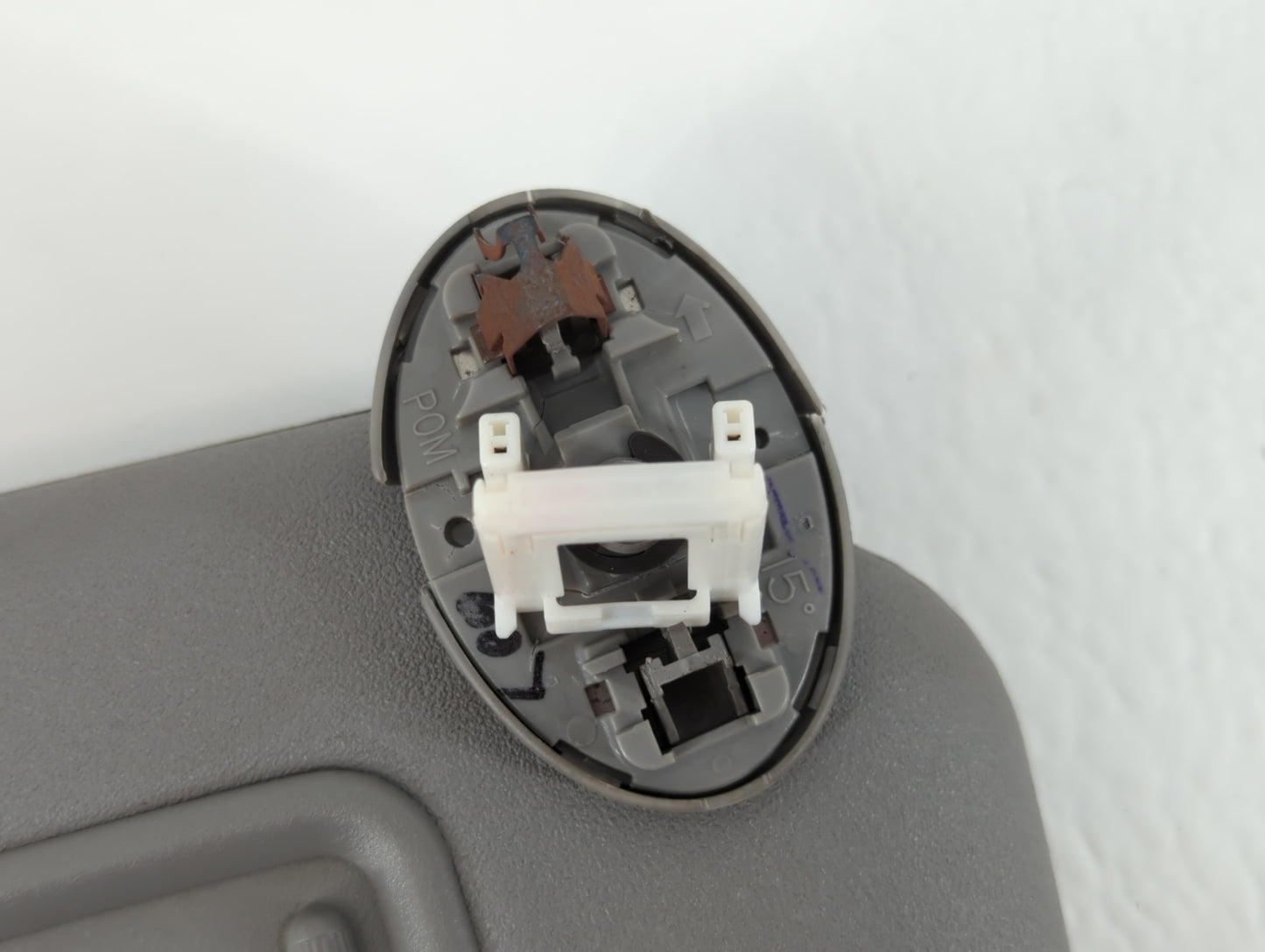 2006-2009 Toyota Rav4 Sun Visor Shade Replacement Passenger Right Mirror Fits Fits 2006 2007 2008 2009 OEM Used Auto Parts - Oemusedautoparts1.com