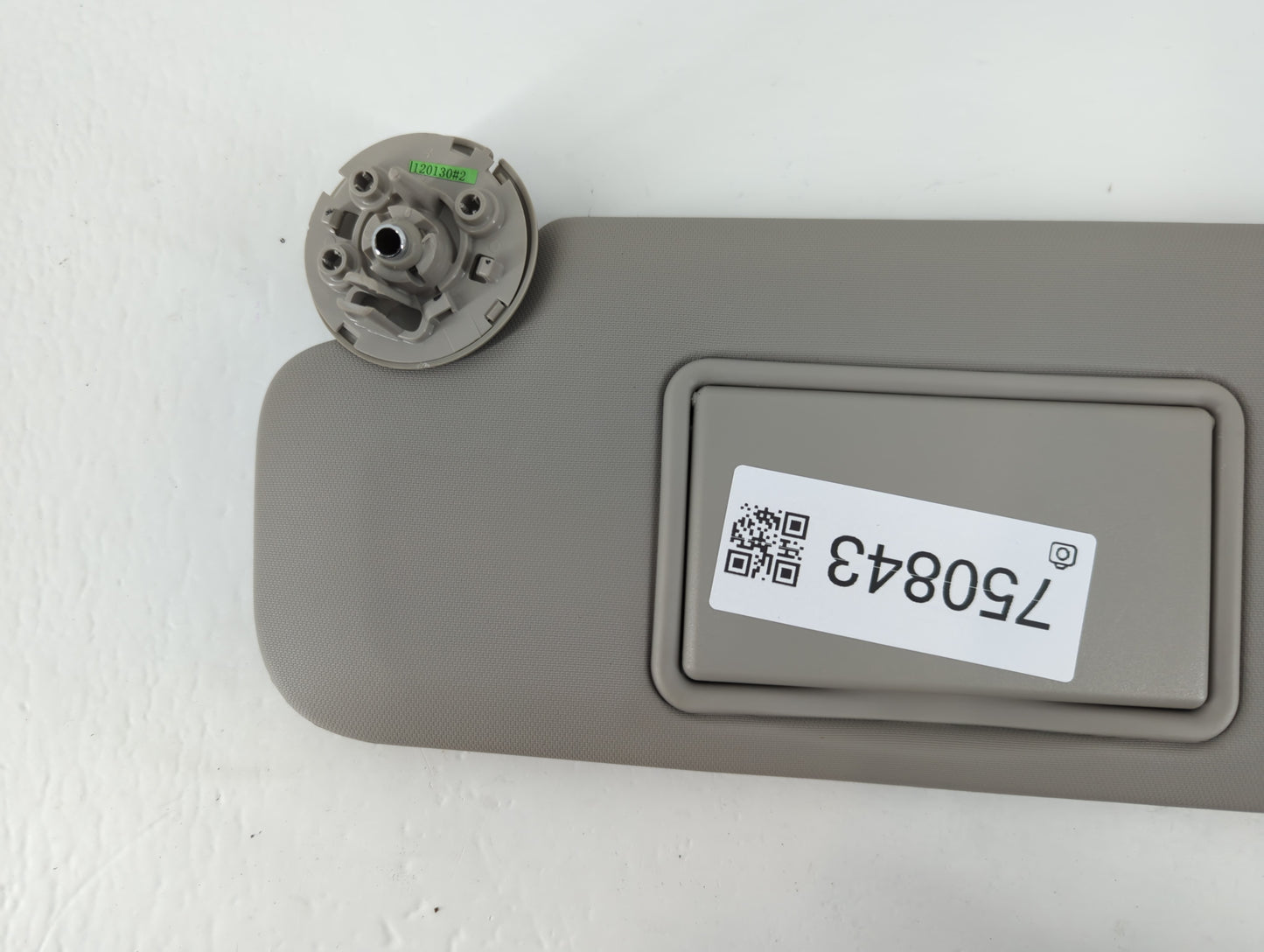 2011-2016 Chevrolet Cruze Sun Visor Shade Replacement Driver Left Mirror Fits Fits 2011 2012 2013 2014 2015 2016 OEM Used Auto Parts - Oemusedautoparts1.com