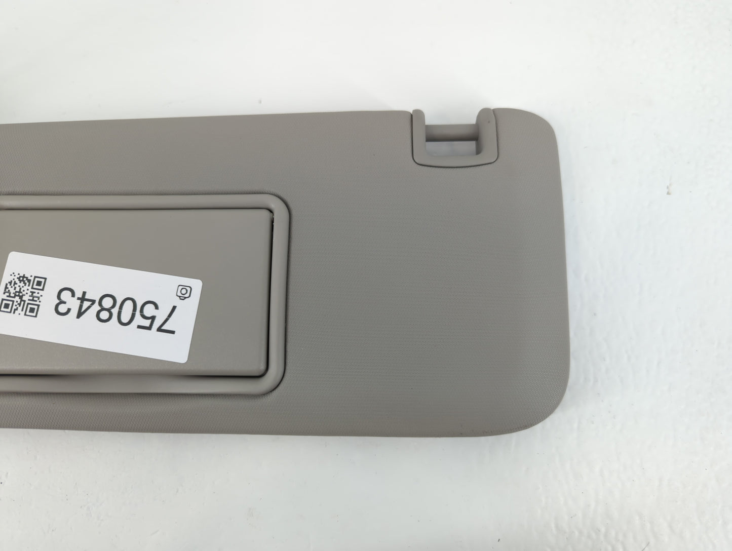 2011-2016 Chevrolet Cruze Sun Visor Shade Replacement Driver Left Mirror Fits Fits 2011 2012 2013 2014 2015 2016 OEM Used Auto Parts - Oemusedautoparts1.com