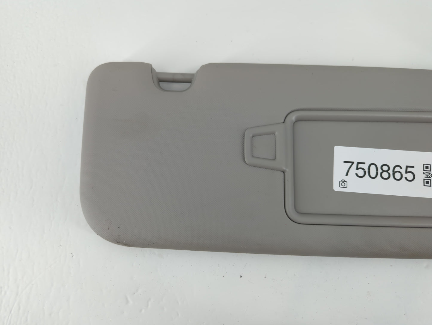 2017-2018 Kia Forte Sun Visor Shade Replacement Passenger Right Mirror Fits Fits 2017 2018 OEM Used Auto Parts - Oemusedautoparts1.com